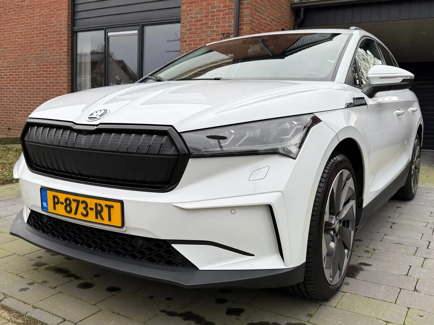 Skoda Enyaq Enyaq Bílá - 1