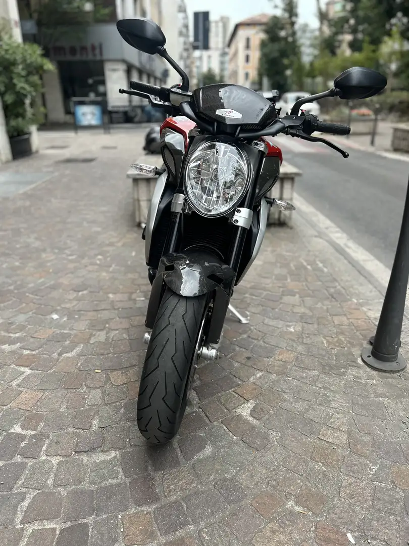 MV Agusta Brutale 800 - 1