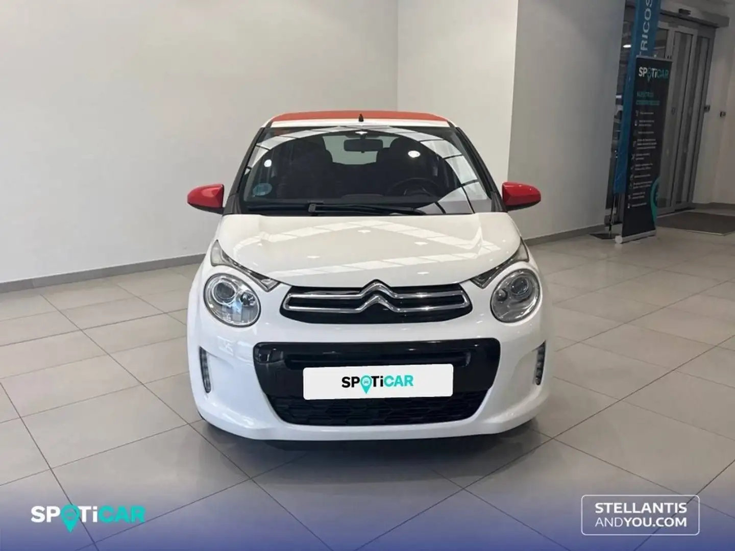 Citroen C1 Airscape VTi 53kW (72CV) Shine Airscape Shine Blanco - 2