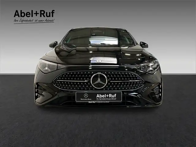 Mercedes-Benz Cla view 2