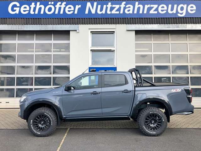 Imagine Isuzu D-Max Double Cab V-Cross AT + hohes Fahrwerk +