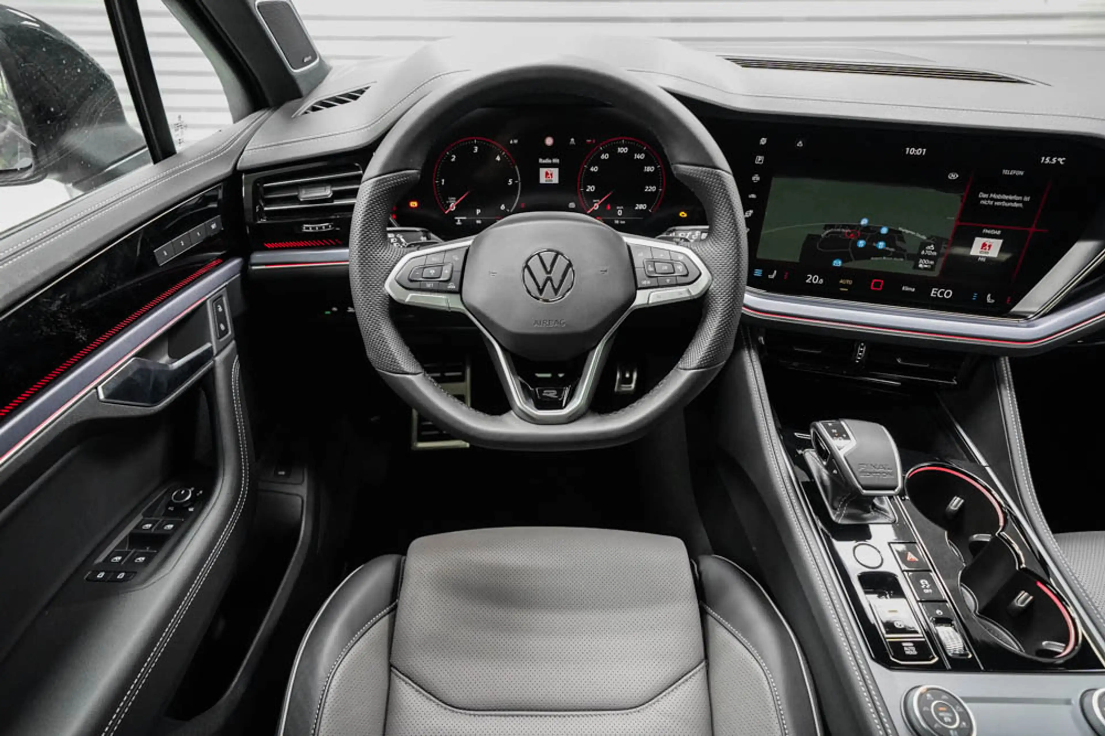 Volkswagen Touareg 3,0 V6 TDI 4Motion R-Line - LAGER — photo 8