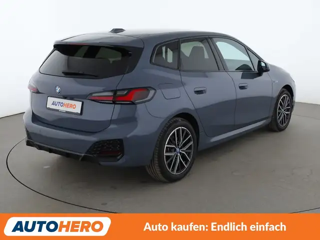 BMW 2 Series view 6