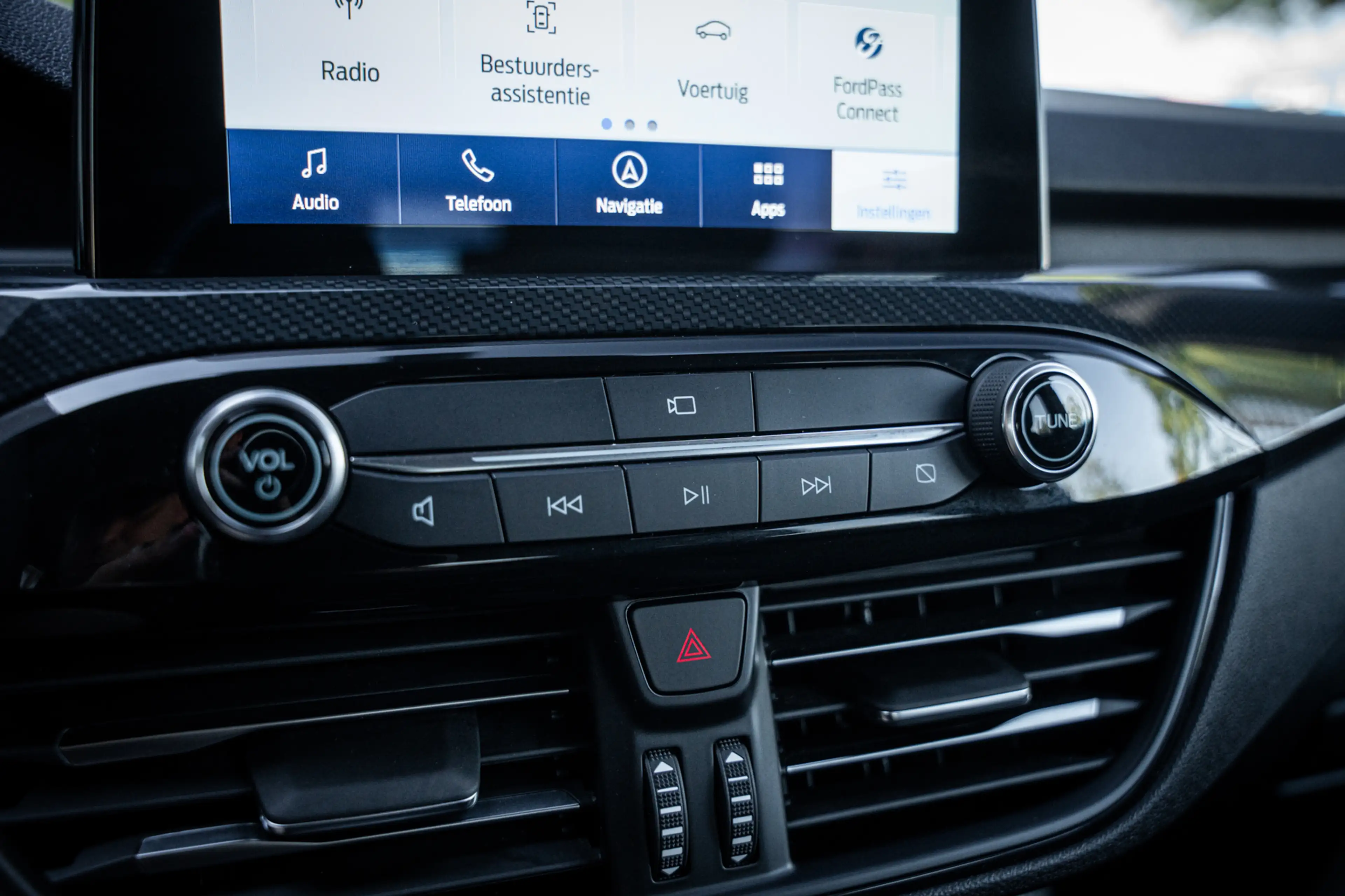 Ford Kuga 2.5 PHEV ST-Line X|Winterpacket|ACC|Lane Assist|HU — photo 33