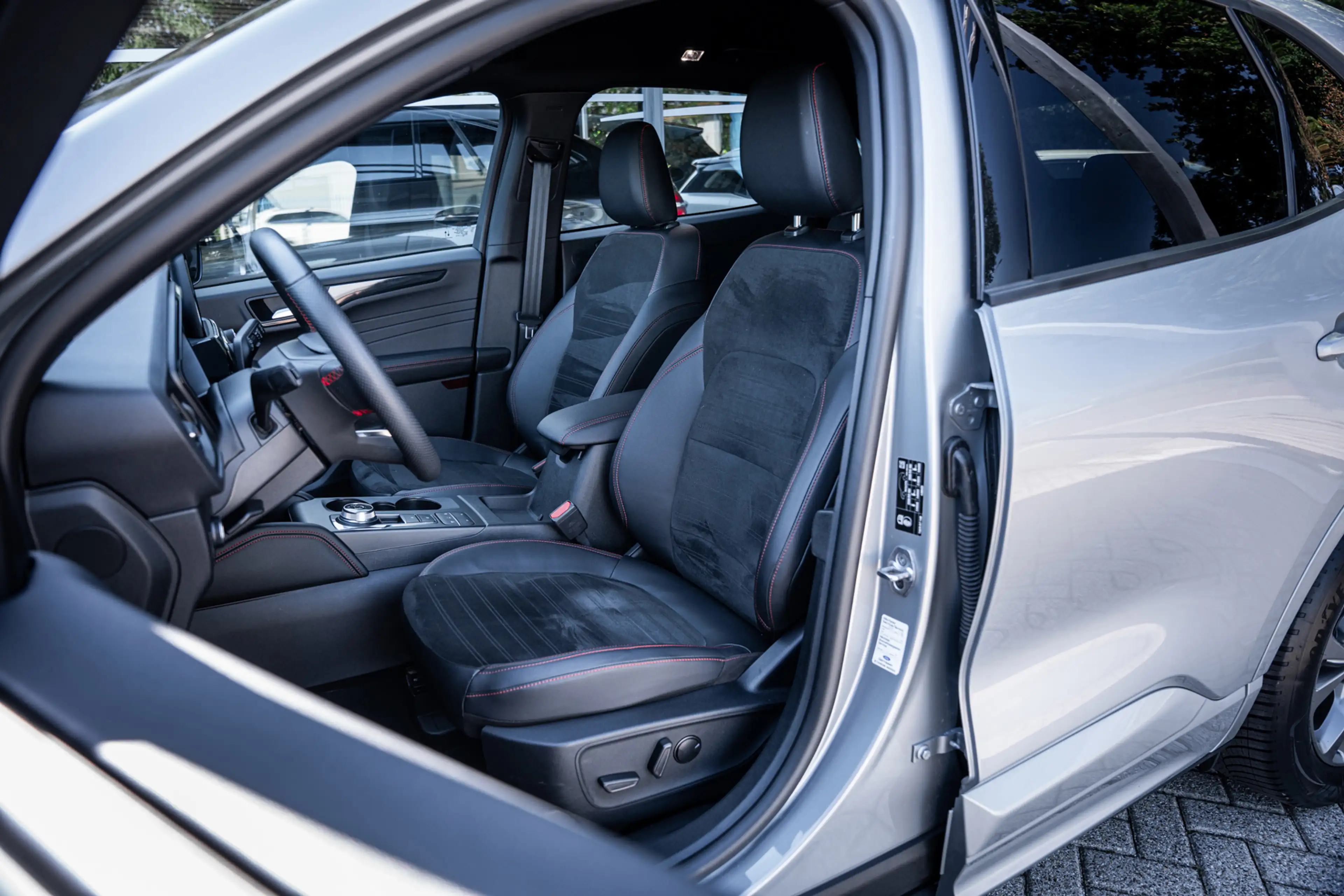 Ford Kuga 2.5 PHEV ST-Line X|Winterpacket|ACC|Lane Assist|HU — photo 12