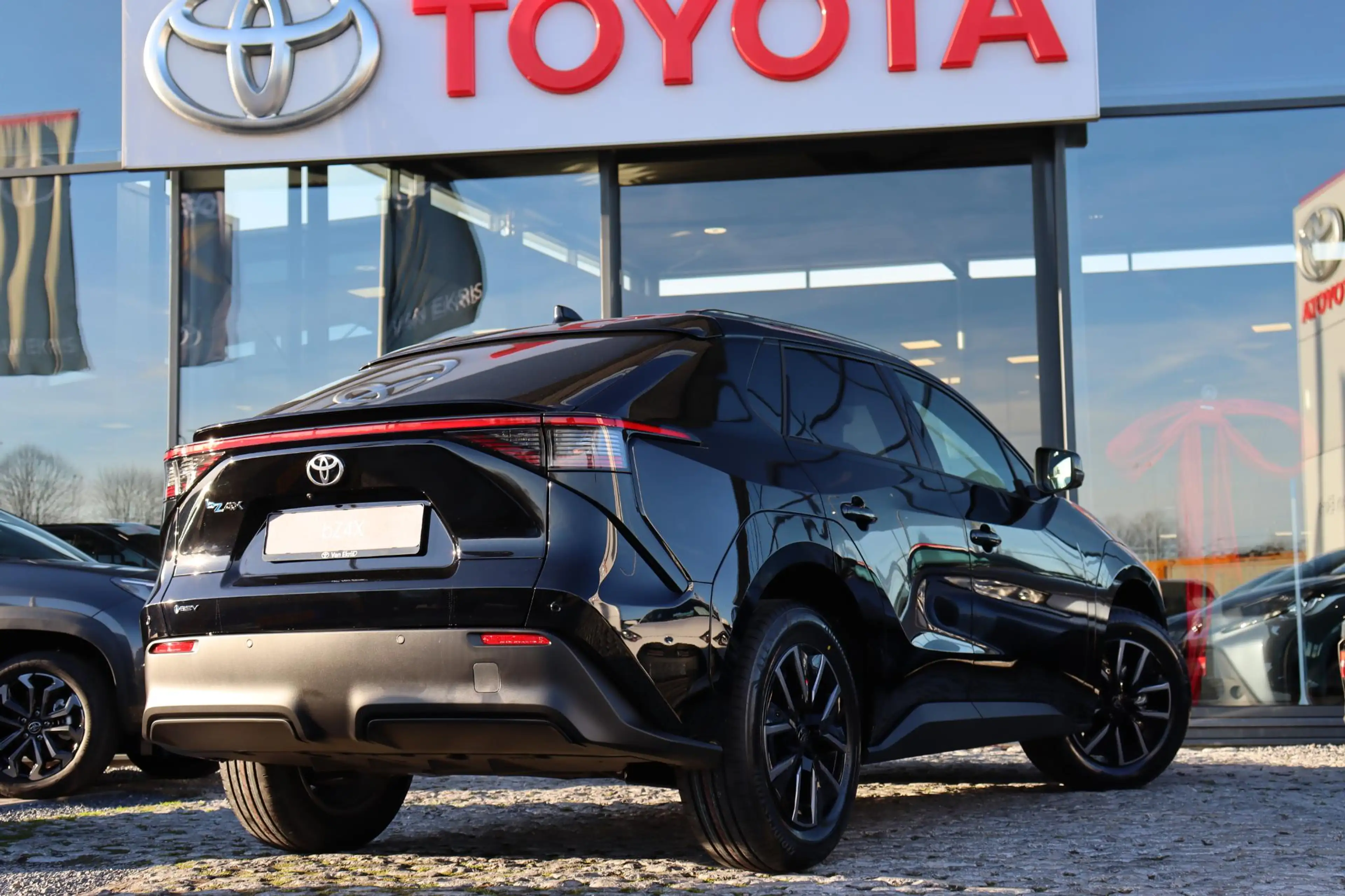 Toyota bZ4X Dynamic 73,1 kWh, VERWACHT, in november leverbaar — photo 13