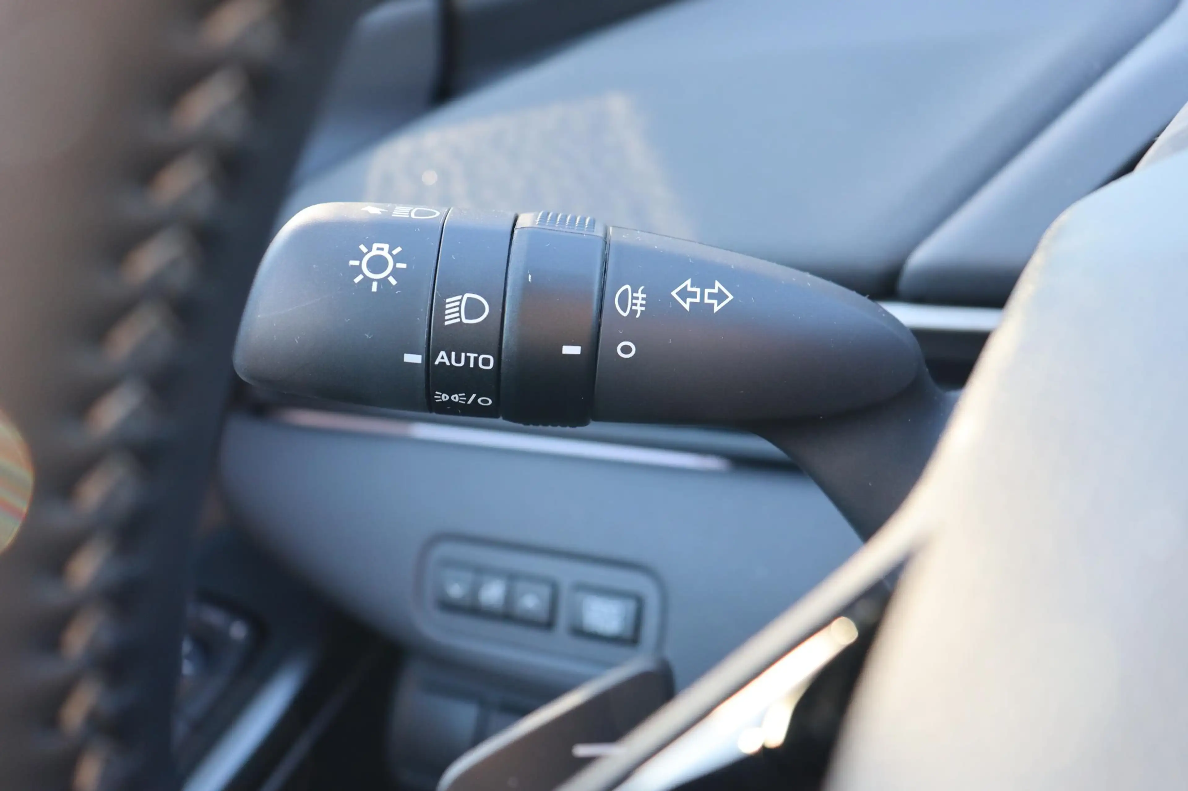 Toyota bZ4X Dynamic 73,1 kWh, VERWACHT, in november leverbaar — photo 8