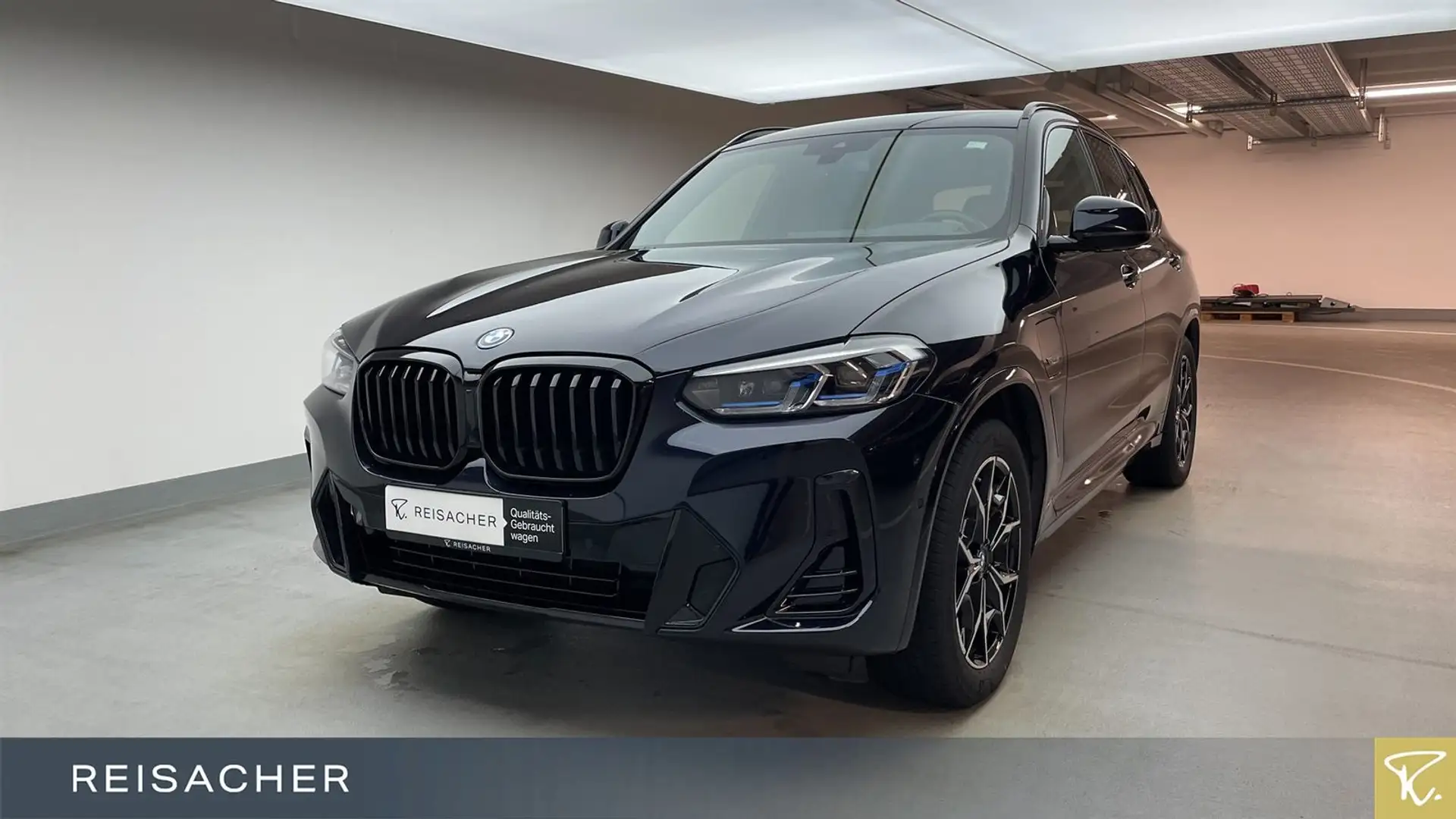 BMW X3 xDrive 30e M-Sport,AHK,el.Sitz+Mem,HUD,LCProf Schwarz - 1