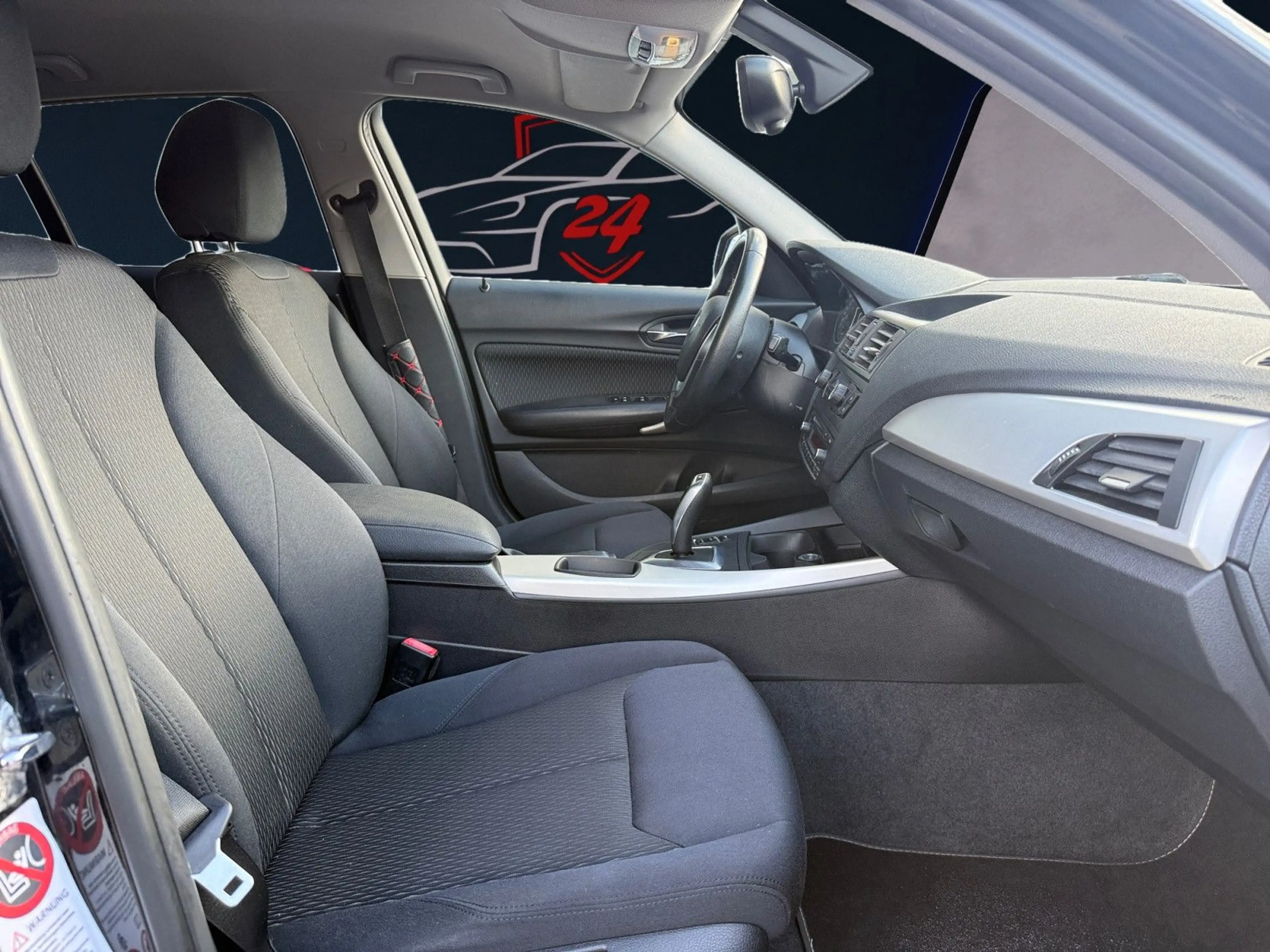 BMW 118 d Limousine/ Automatik — photo 14
