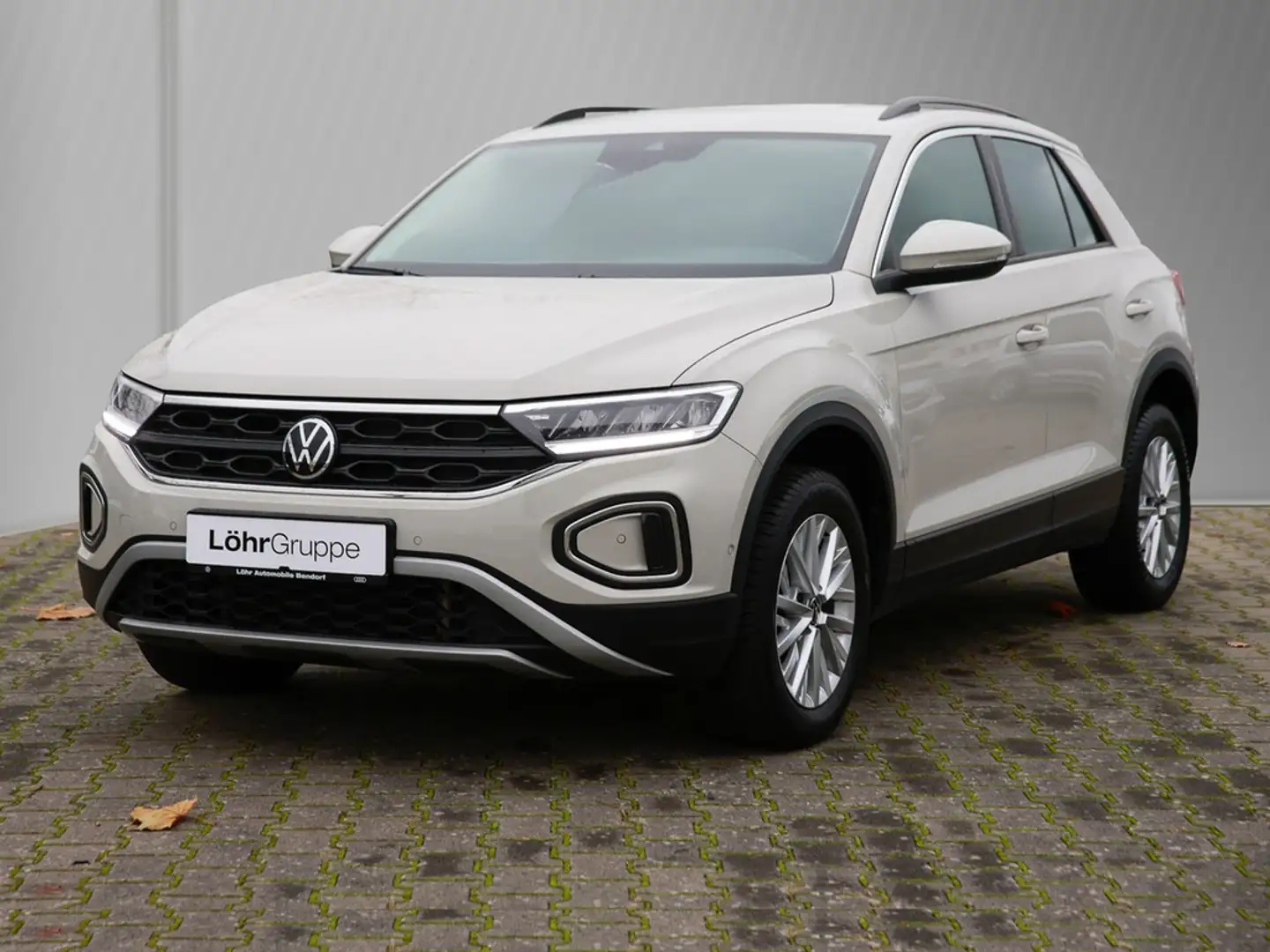 Volkswagen T-Roc 1.5 TSI DSG Life *AHK*LED*Navi*App-Connect*DAB*... Grau - 2