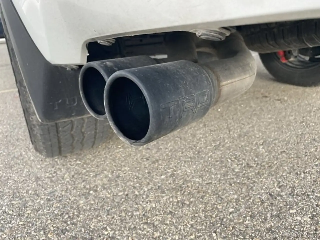 Toyota Tundra снимка Toyota Tundra
