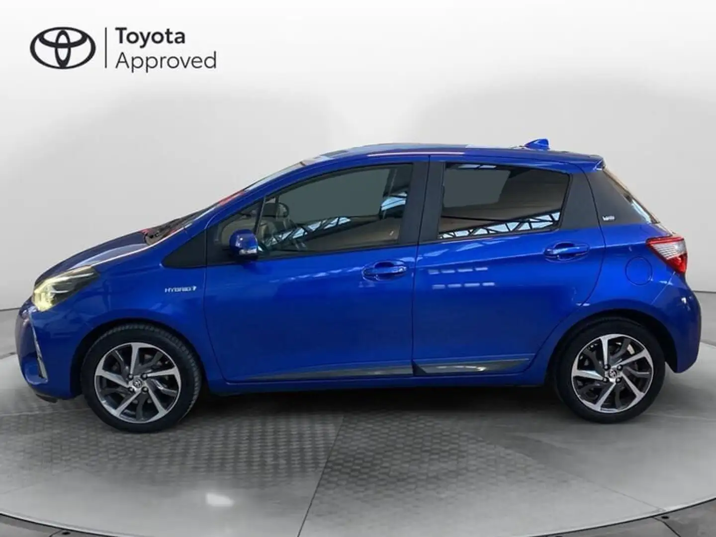 Toyota Yaris 1.5 Hybrid 5 porte Y20 - 2