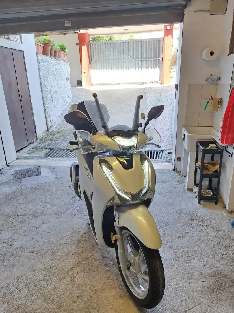 Honda SH 150i Bianco - 1