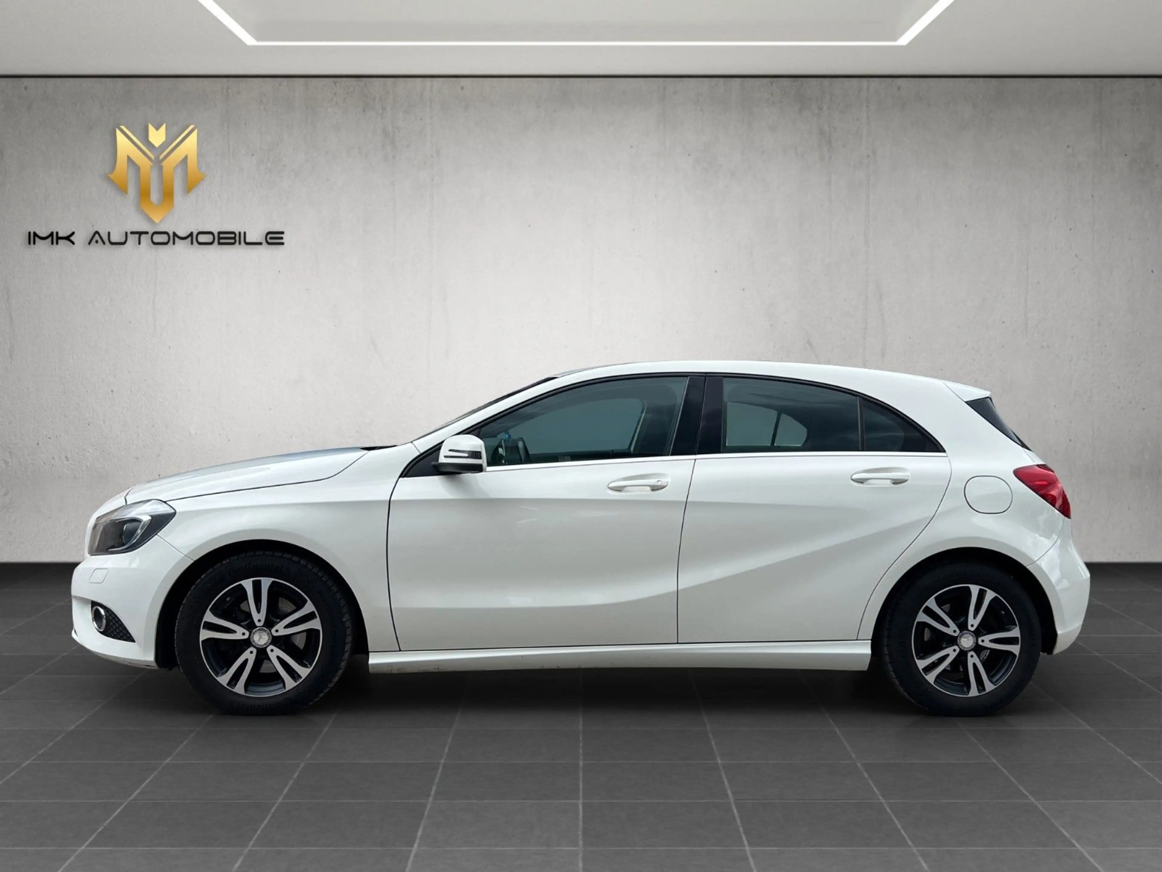Mercedes-Benz A 180 A A 180 BlueEfficiency — photo 2