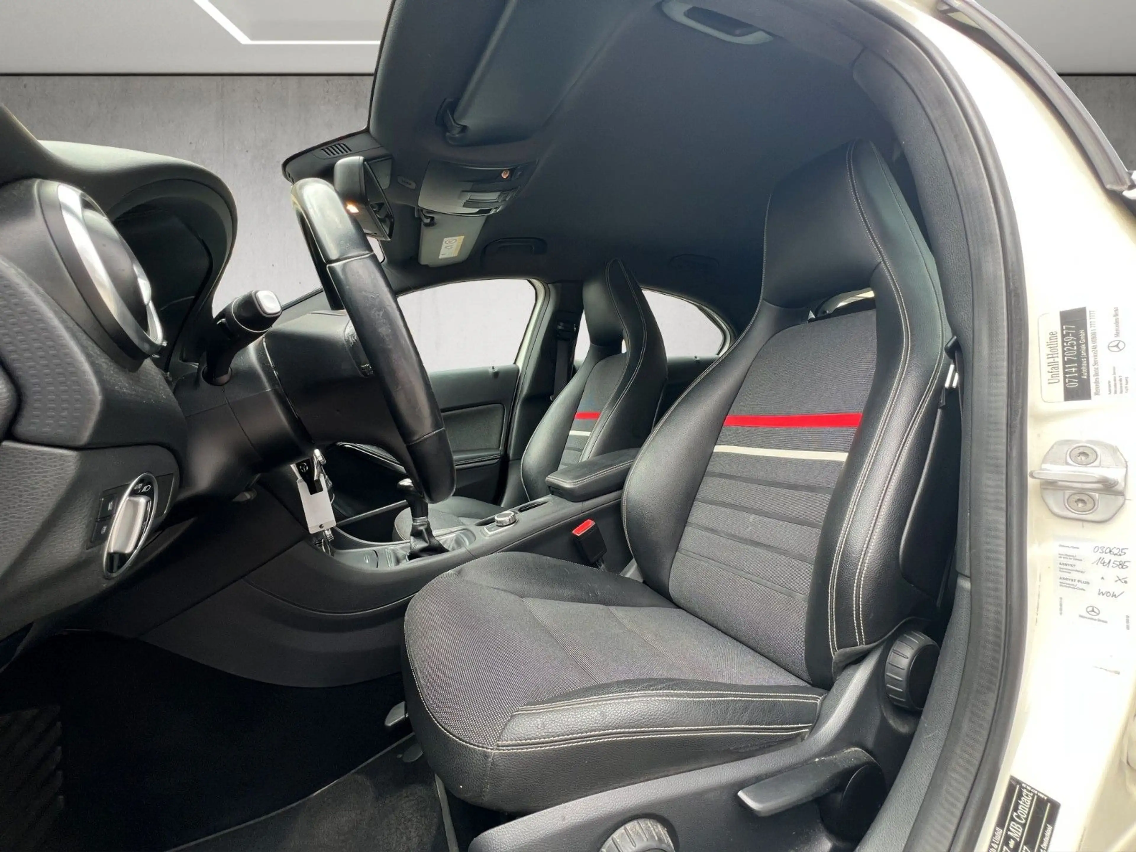 Mercedes-Benz A 180 A A 180 BlueEfficiency — photo 9