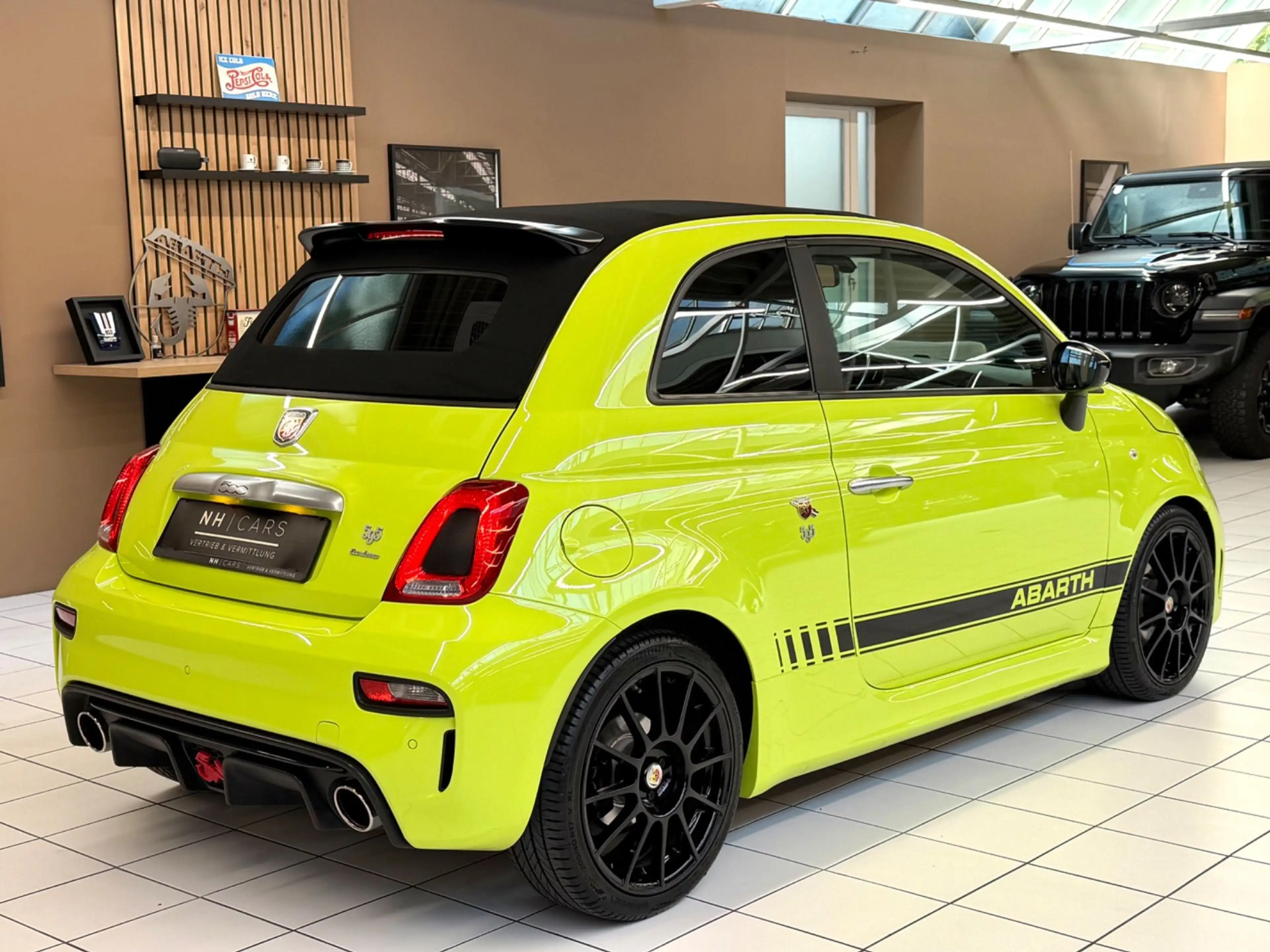 Abarth 595 Turismo Automatik / Xenon/AppleCarplay/ — photo 4