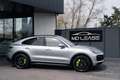 Porsche Cayenne Coupe 4.0 V8 680 ch Tiptronic BVA Turbo S E-Hybrid Gris - thumbnail 3