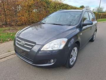 1.6 CRDi VGT EX iLounge. Climat