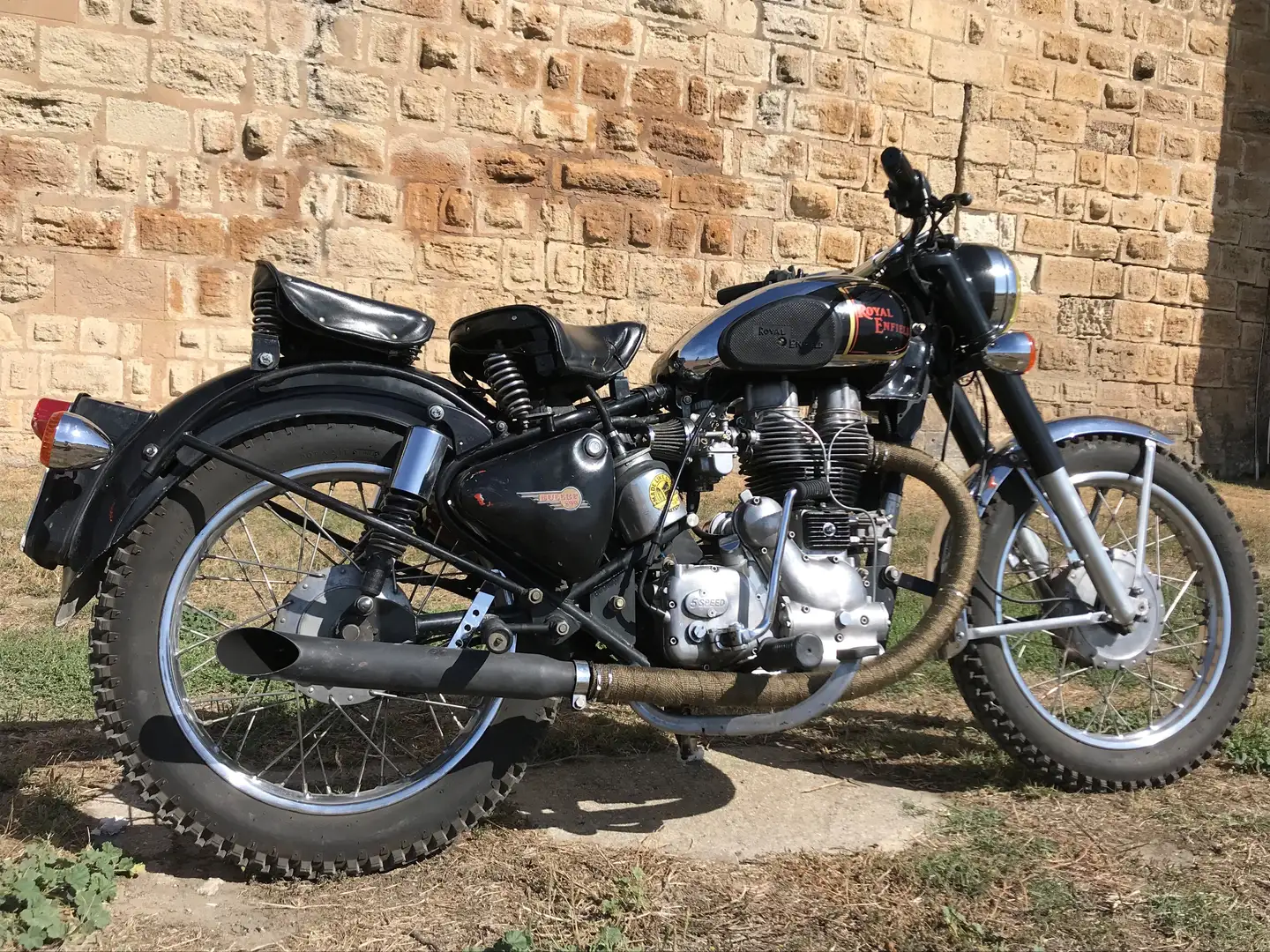 Royal Enfield Bullet 500 DELUXE Negro - 1