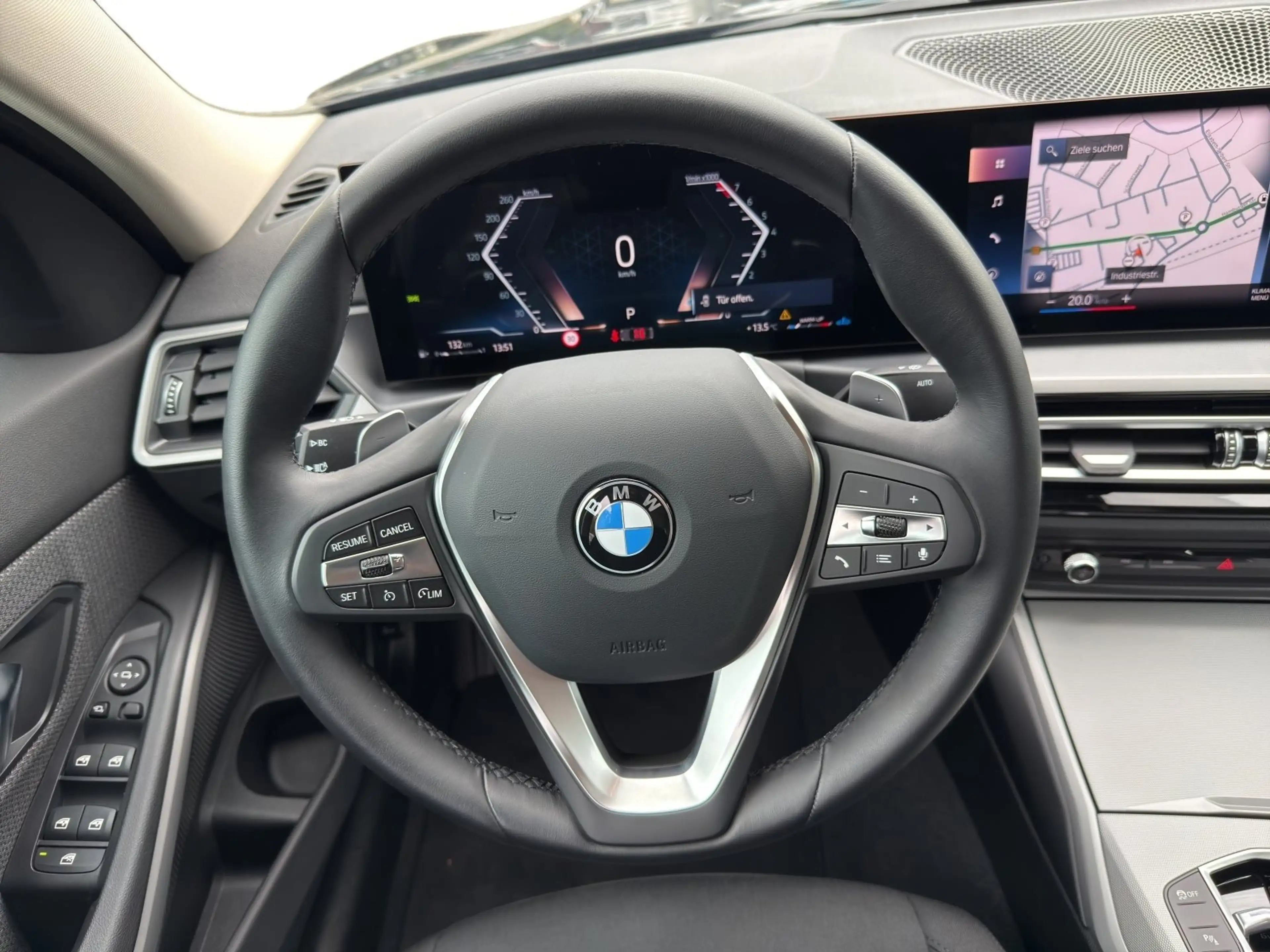 BMW 318 i NAVI GRA PDC — photo 14