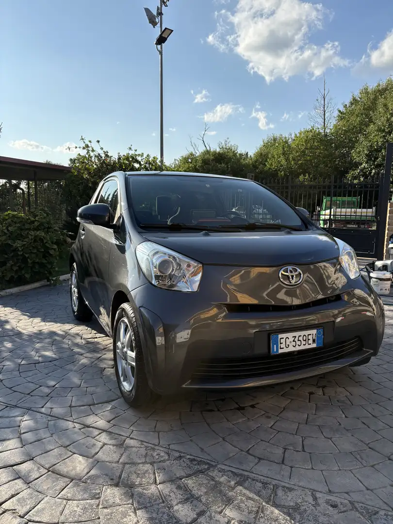 Toyota iQ 1.0 Sol cvt - 2