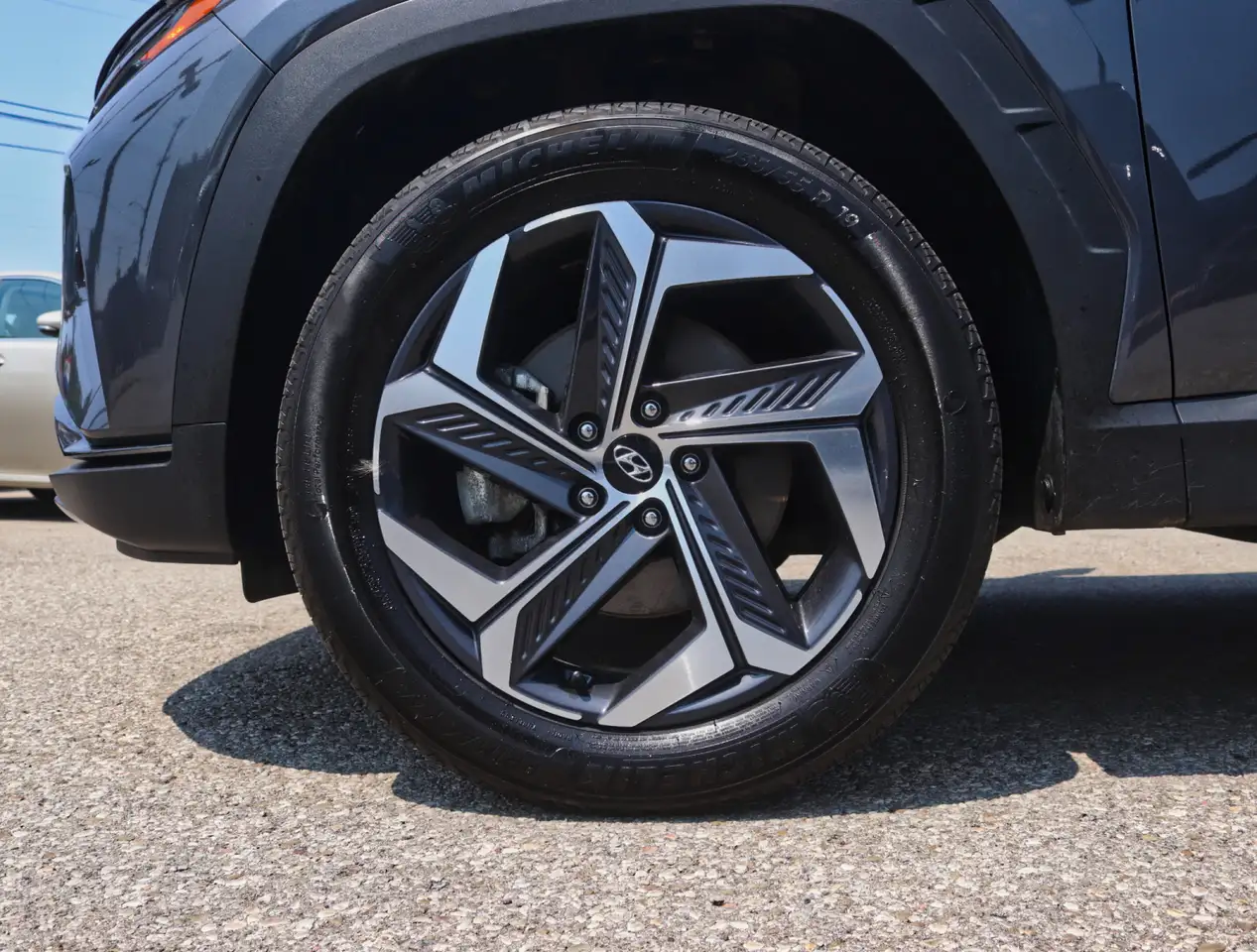 Hyundai TUCSON снимка Hyundai TUCSON