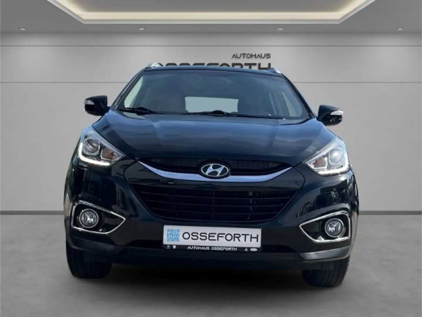 Hyundai iX35 Fifa World Cup Edition 2,0D 136PS AT AWD Schwarz - 2