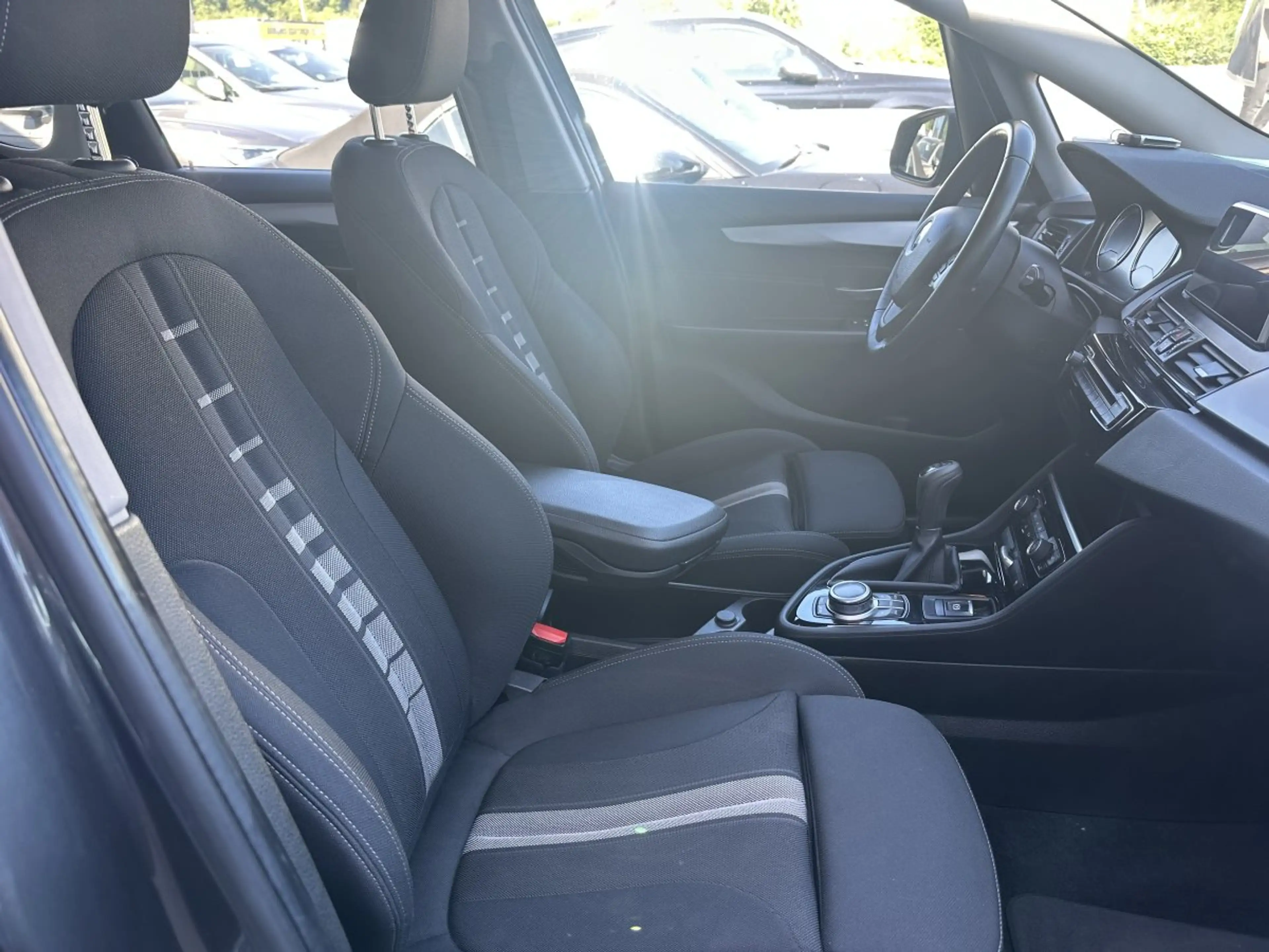 BMW 216 Active Tourer ADVANTAGE*LED*NAVI*PDC — photo 11