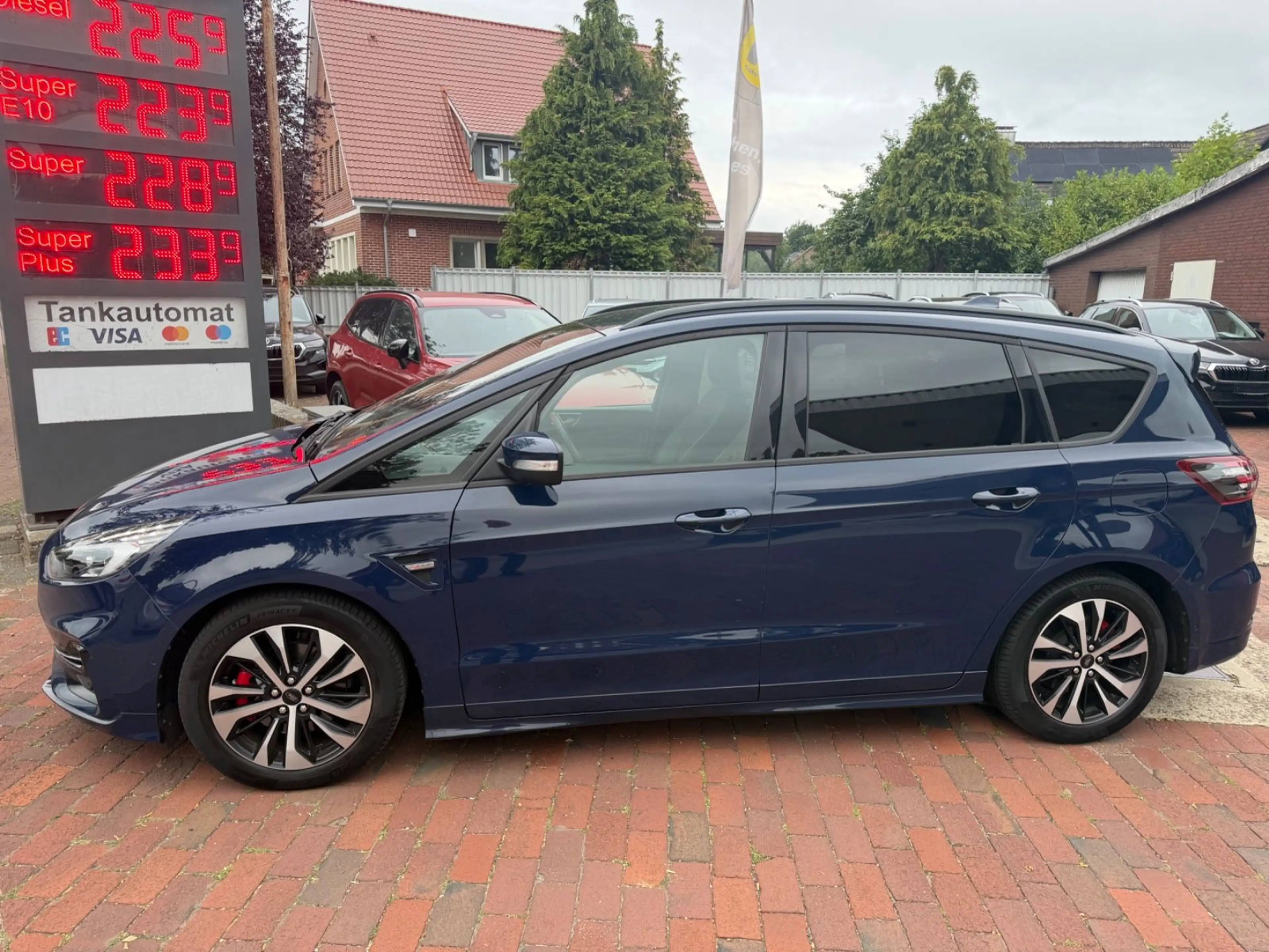 Ford S-Max S-MAX ST-Line Leder-7Sitze+RFK+ACC — photo 3