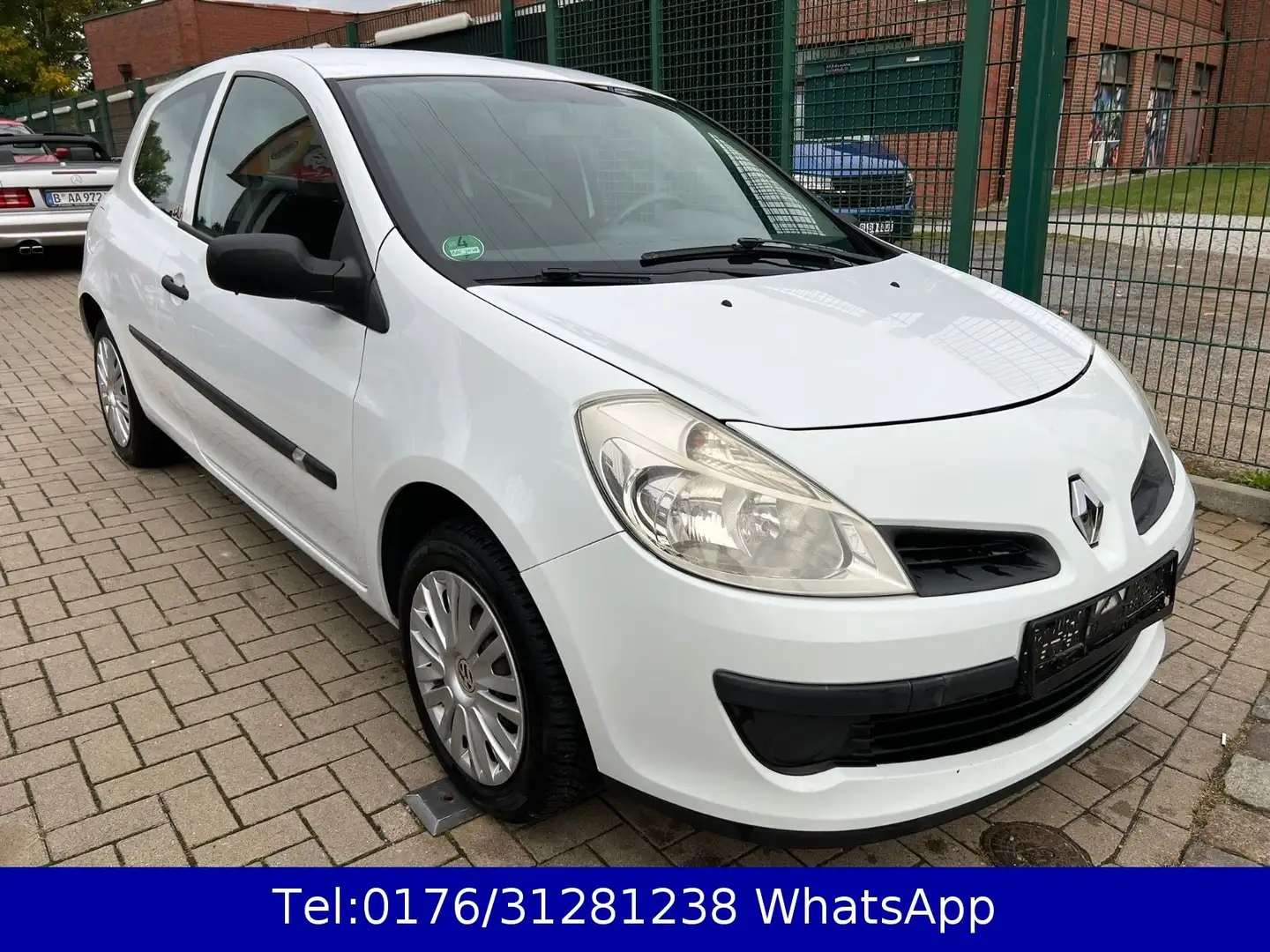Renault Clio III Authentique !! Tüv Nov.2026 !! Klima Weiß - 1