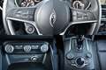 Alfa Romeo Stelvio SUPER Q4 280PS*BI-XEN*NAV*LEDER*20 ZOLL* Rouge - thumbnail 16