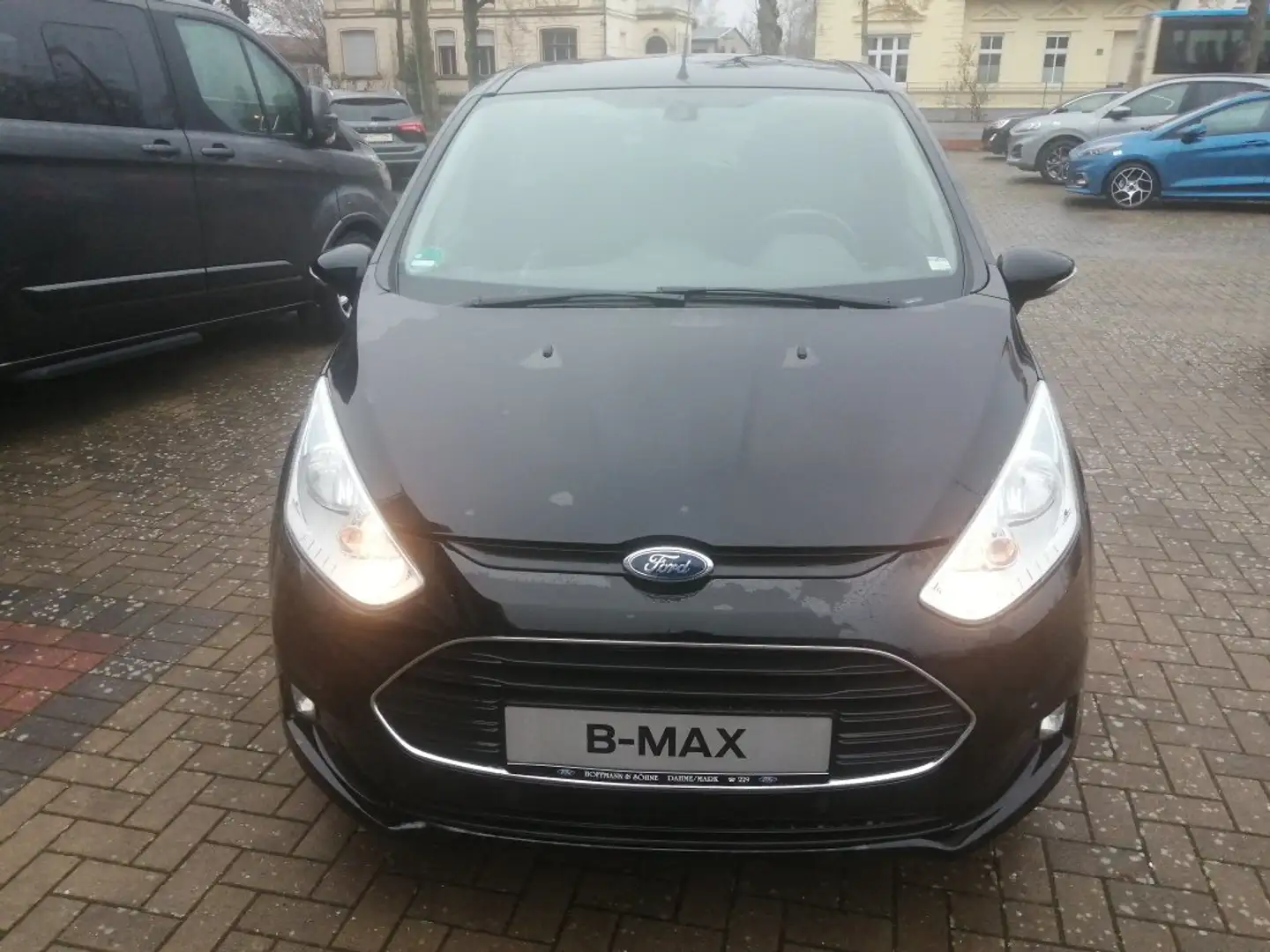 Ford B-Max SYNC Edition+Winter+PPS+Euro6+GJR! crna - 2