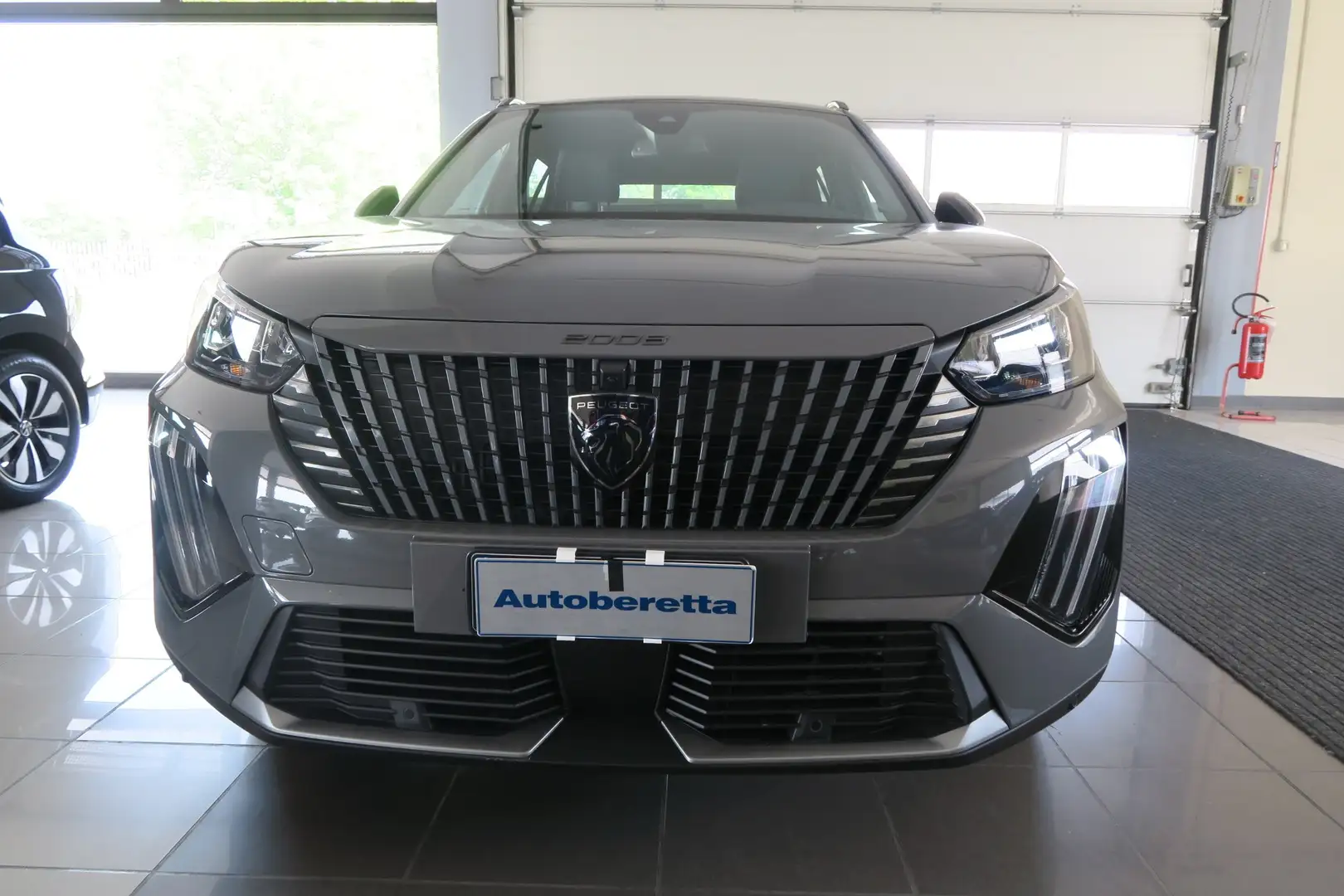 Peugeot 2008 1.2 puretech Allure s Gris - 2