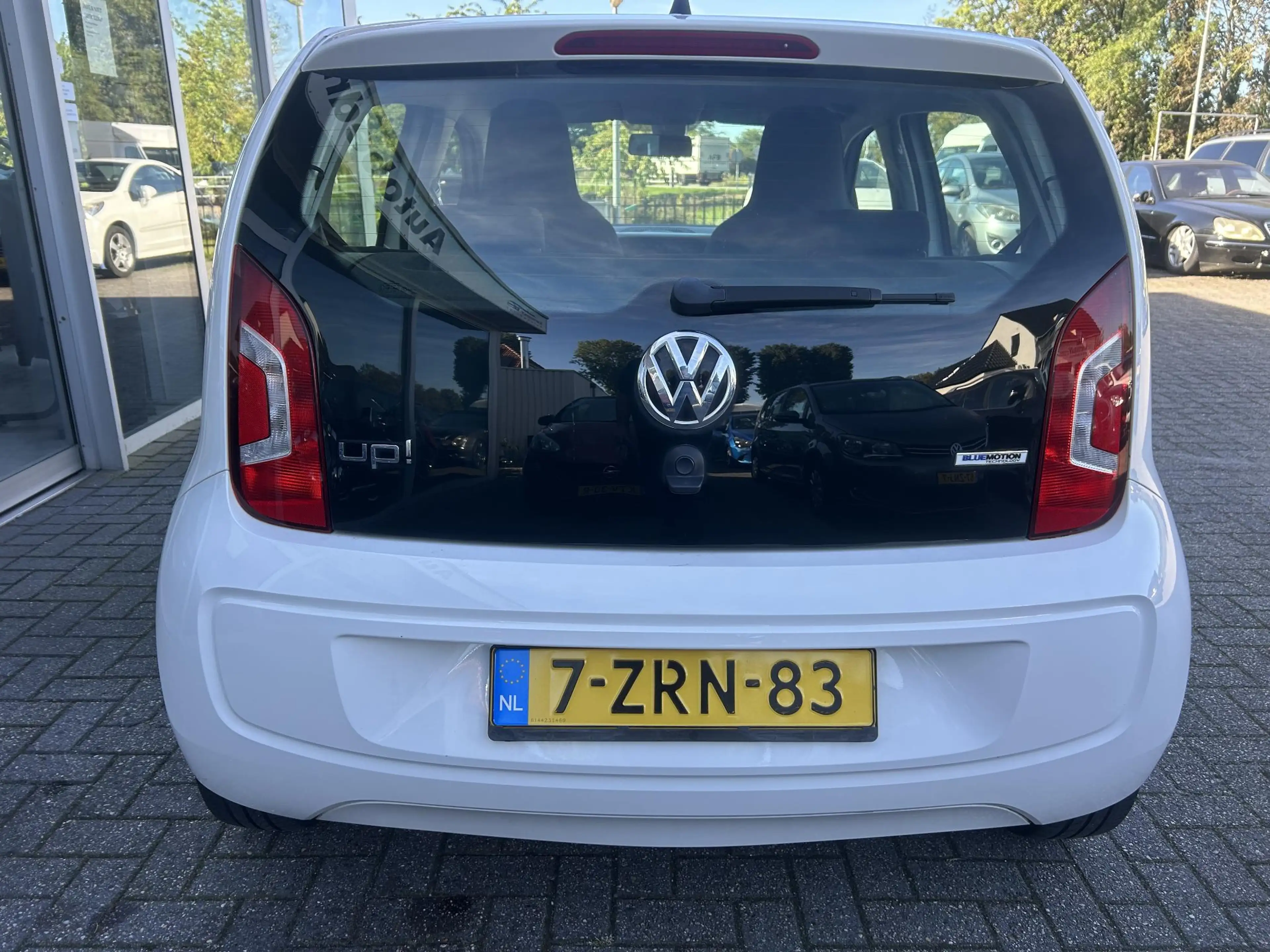 Volkswagen up! 1.0 move up! BlueMotion nieuwstaat/airco/elektrisc — photo 15