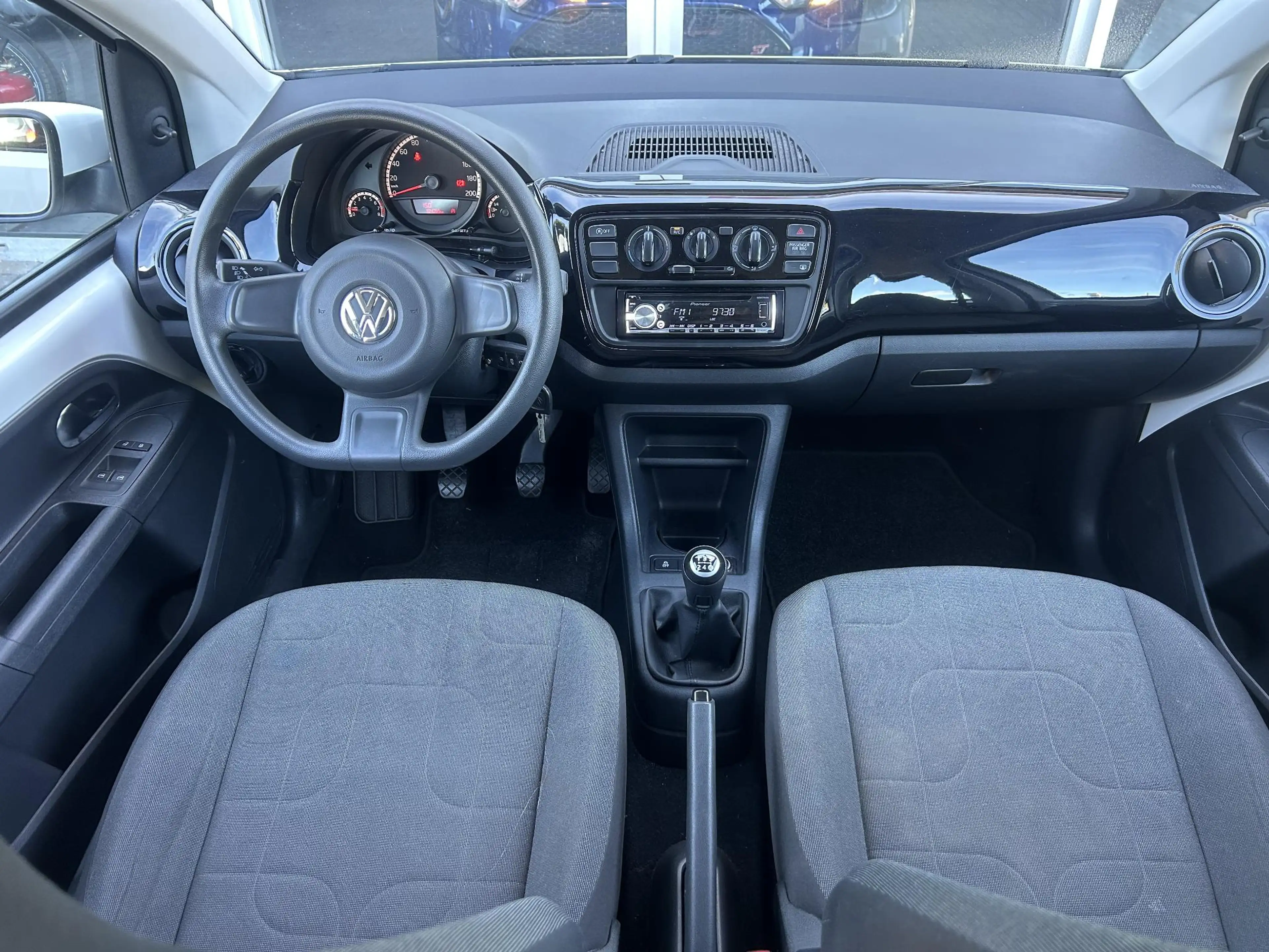 Volkswagen up! 1.0 move up! BlueMotion nieuwstaat/airco/elektrisc — photo 8