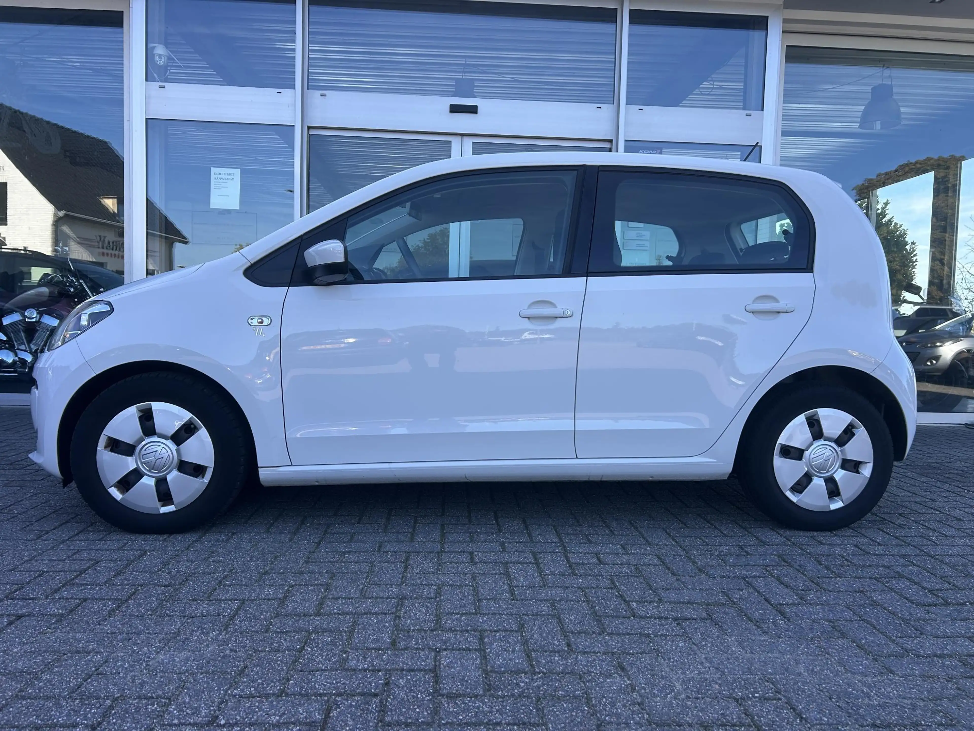 Volkswagen up! 1.0 move up! BlueMotion nieuwstaat/airco/elektrisc — photo 7