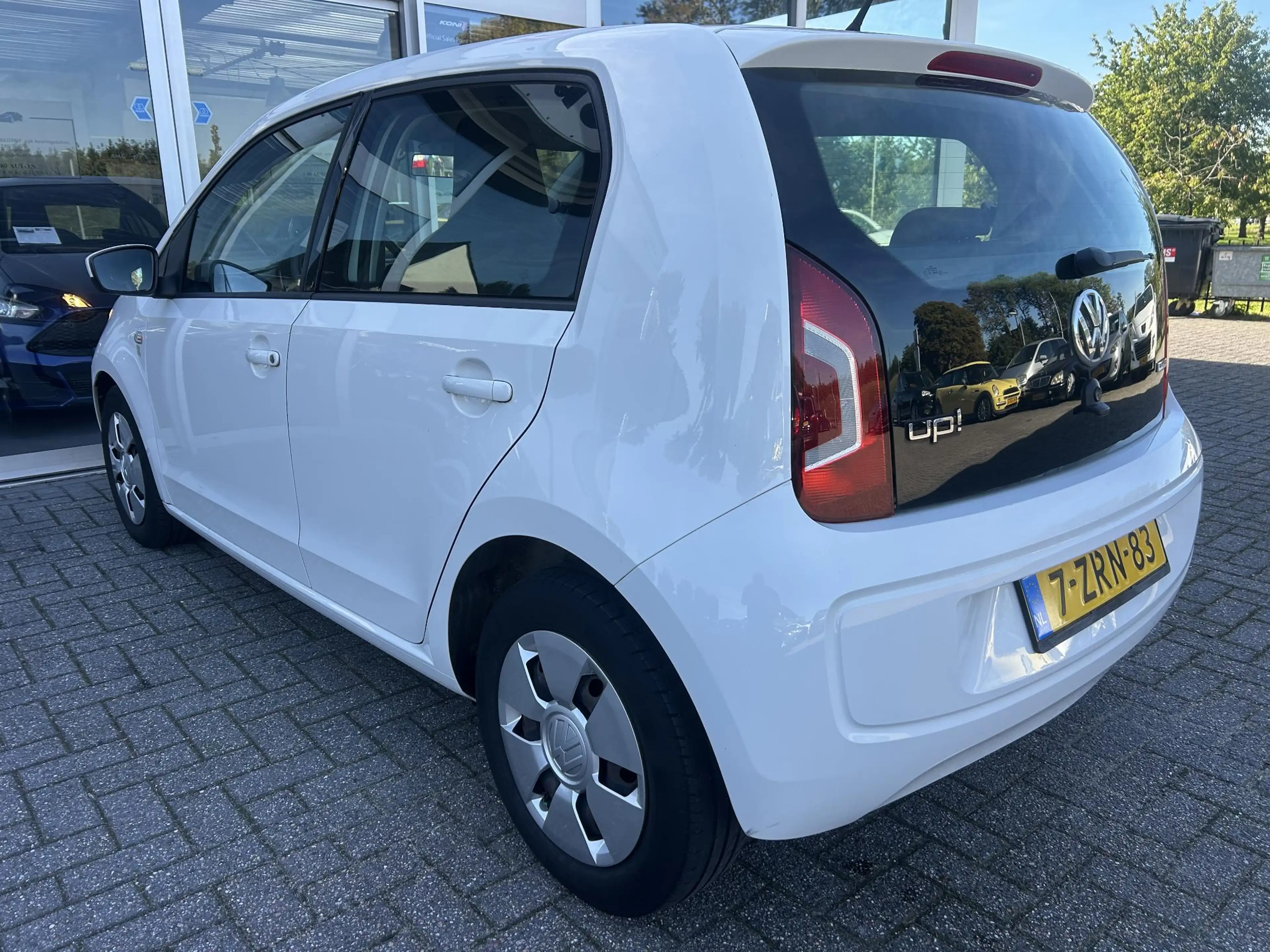 Volkswagen up! 1.0 move up! BlueMotion nieuwstaat/airco/elektrisc — photo 6