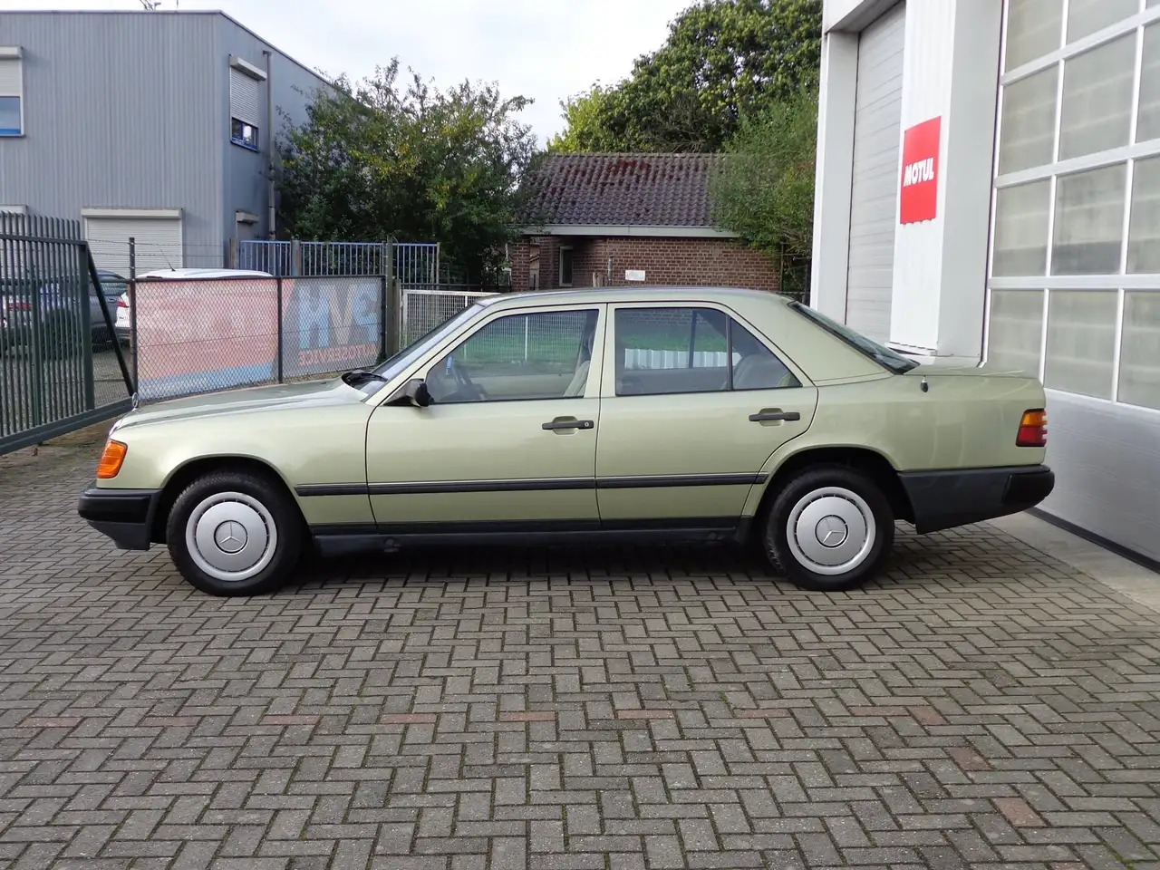 Mercedes-Benz 500 200-500 (W124) 230 E Belastingvrij zeer mooi, foto 4
