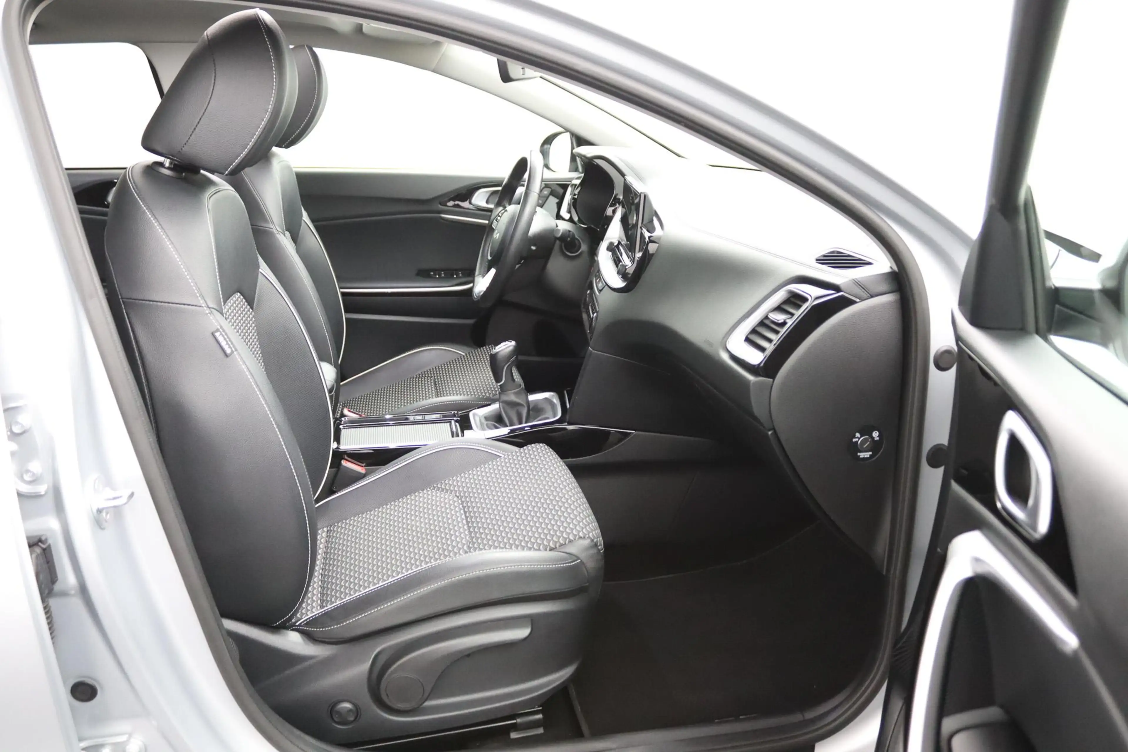Kia Ceed SW / cee'd SW Sportswagon 1.0 T-GDi ExecutiveLine Panoramadak! R — photo 28