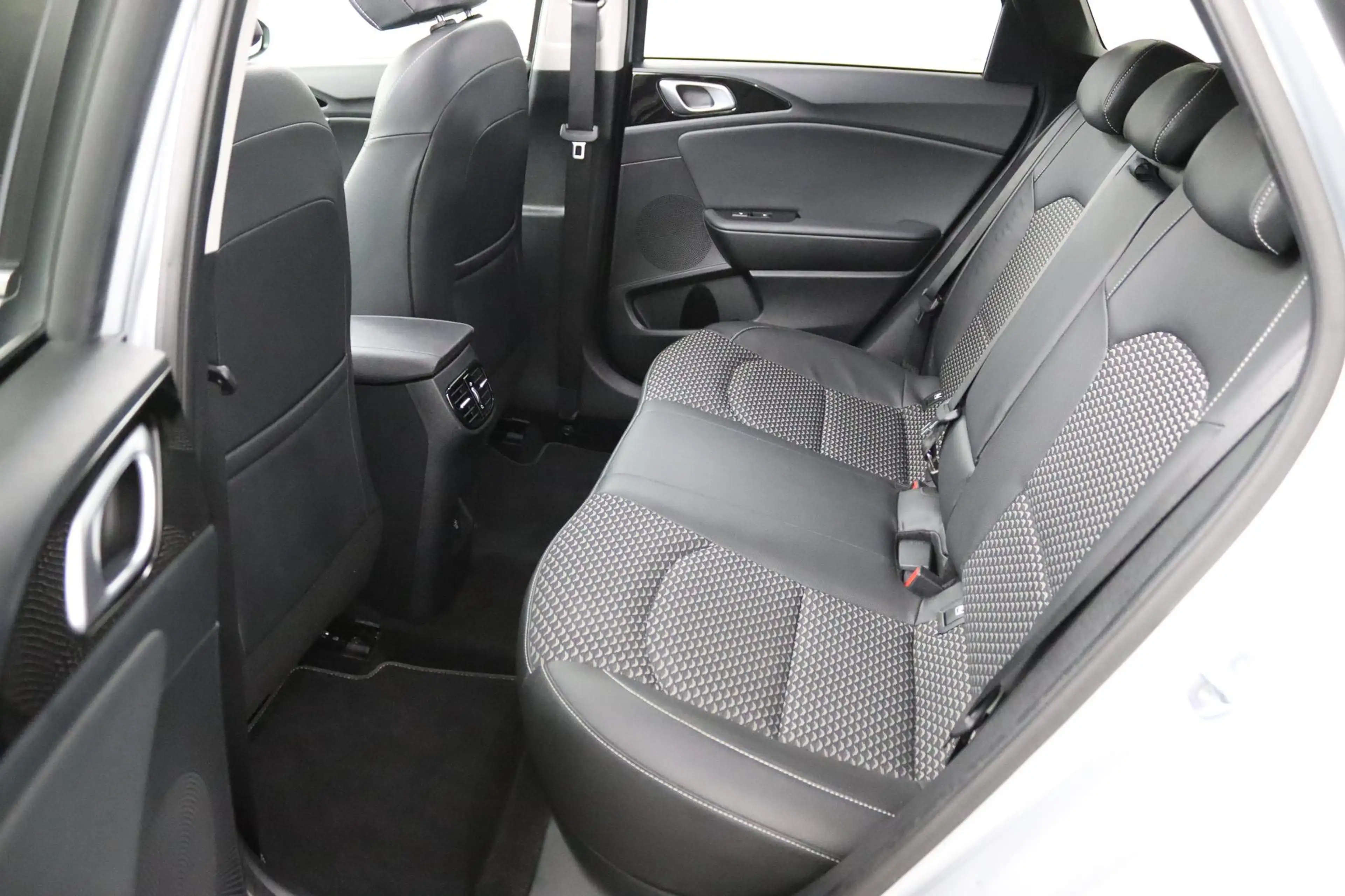 Kia Ceed SW / cee'd SW Sportswagon 1.0 T-GDi ExecutiveLine Panoramadak! R — photo 25