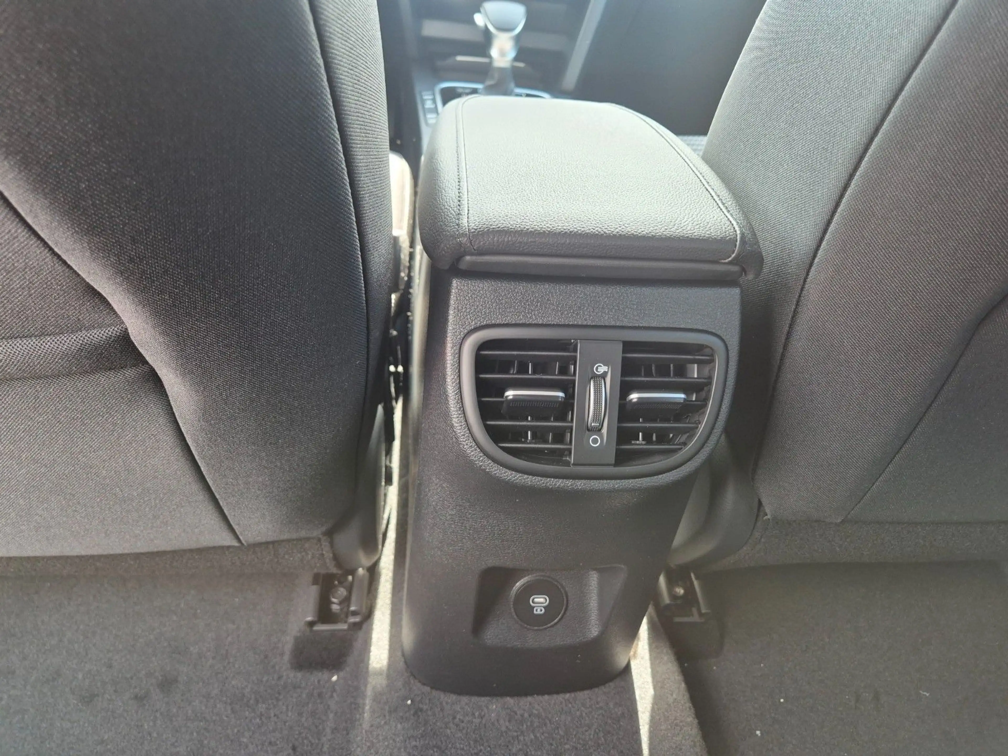 Kia XCeed Autom., LED Navi, Winterp. — photo 13