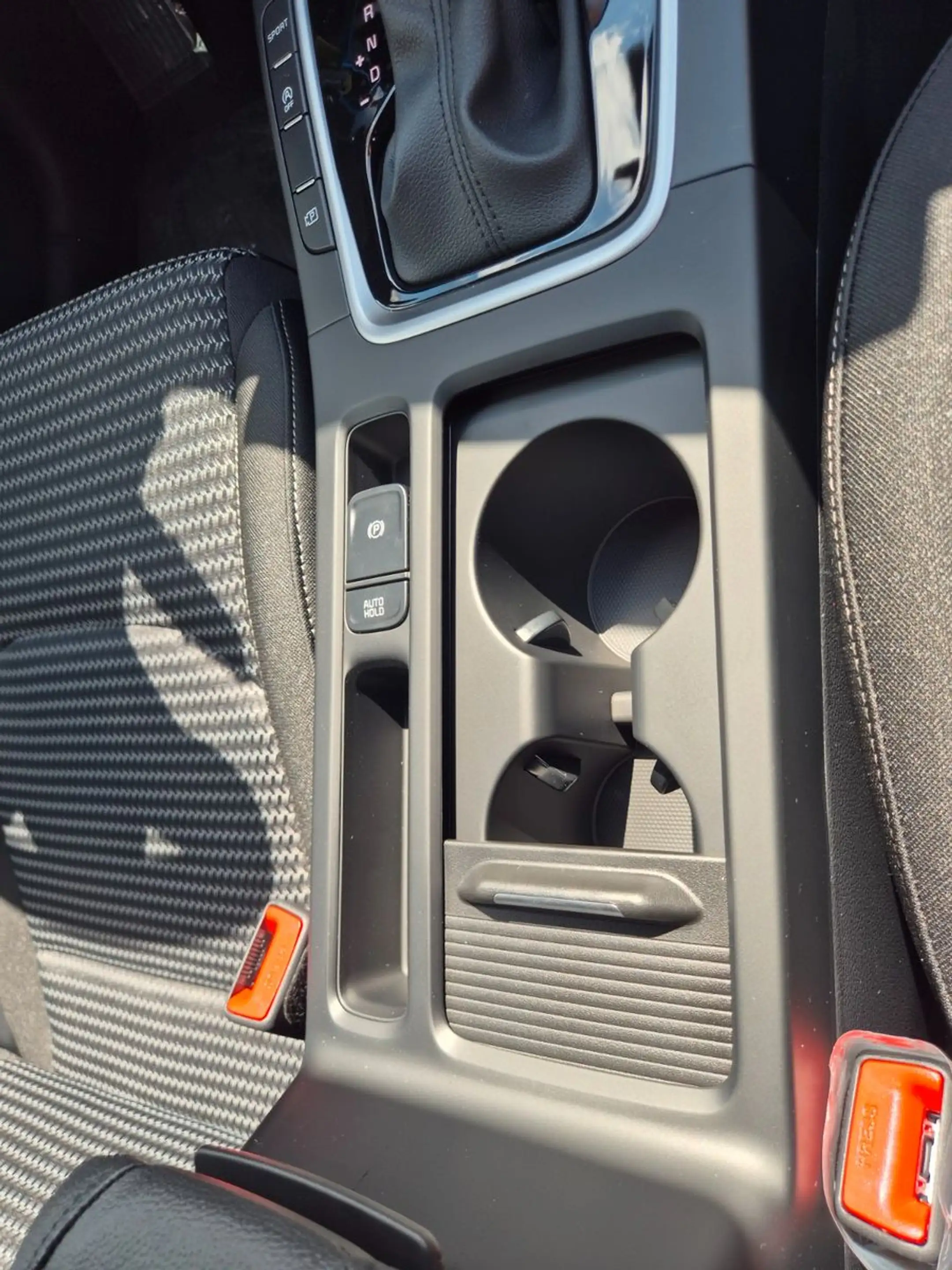 Kia XCeed Autom., LED Navi, Winterp. — photo 30
