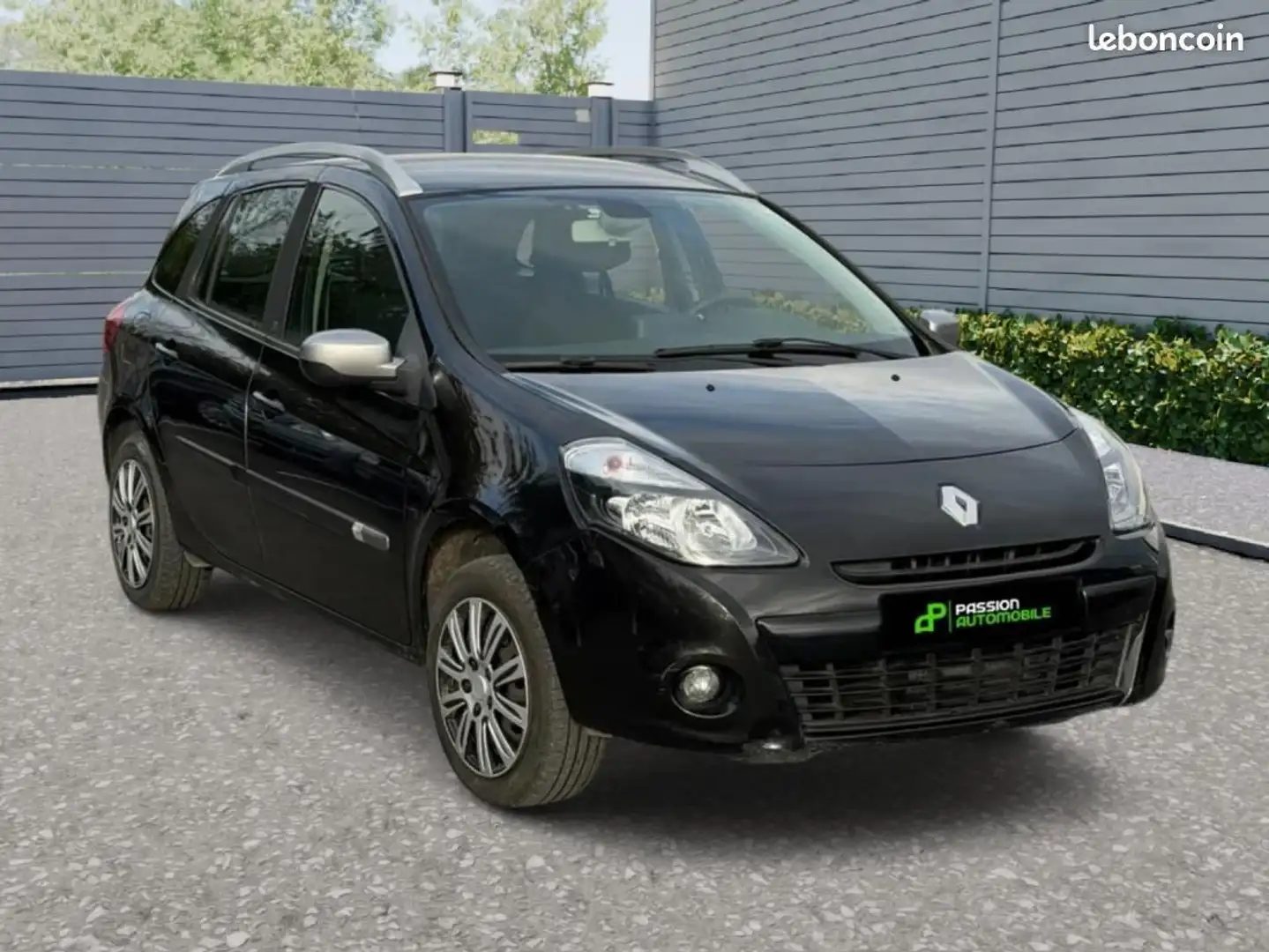 Renault Clio III Estate 20TH ANNIVERSAIRE Noir - 2