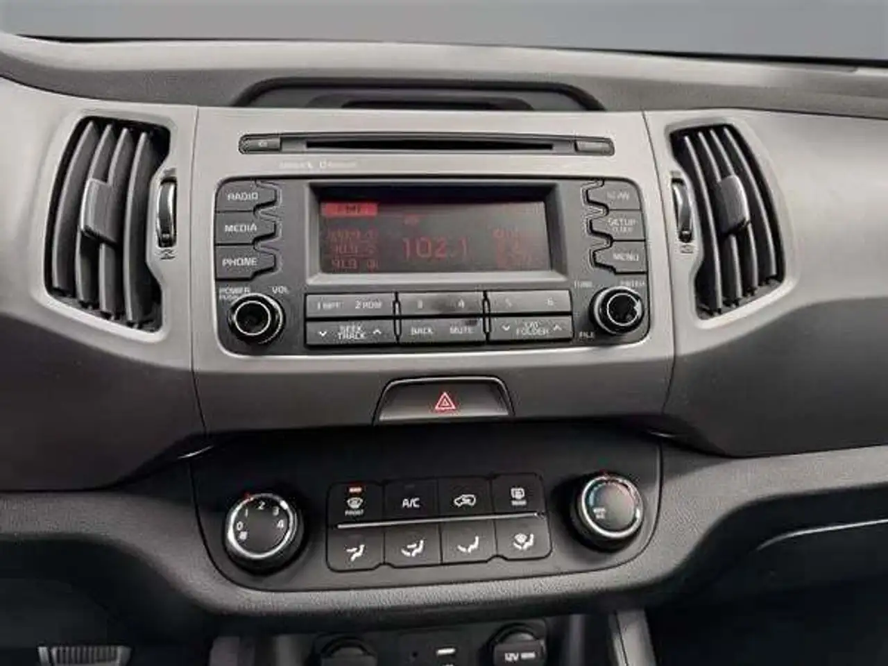 Kia Sportage снимка Kia Sportage