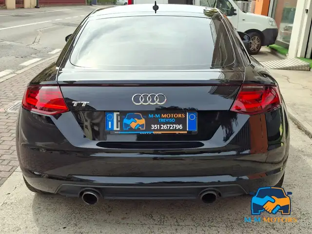 Audi TT view 6