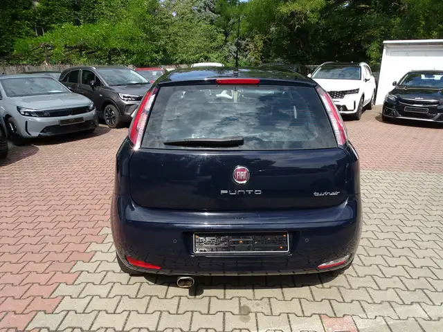 Fiat Punto view 3
