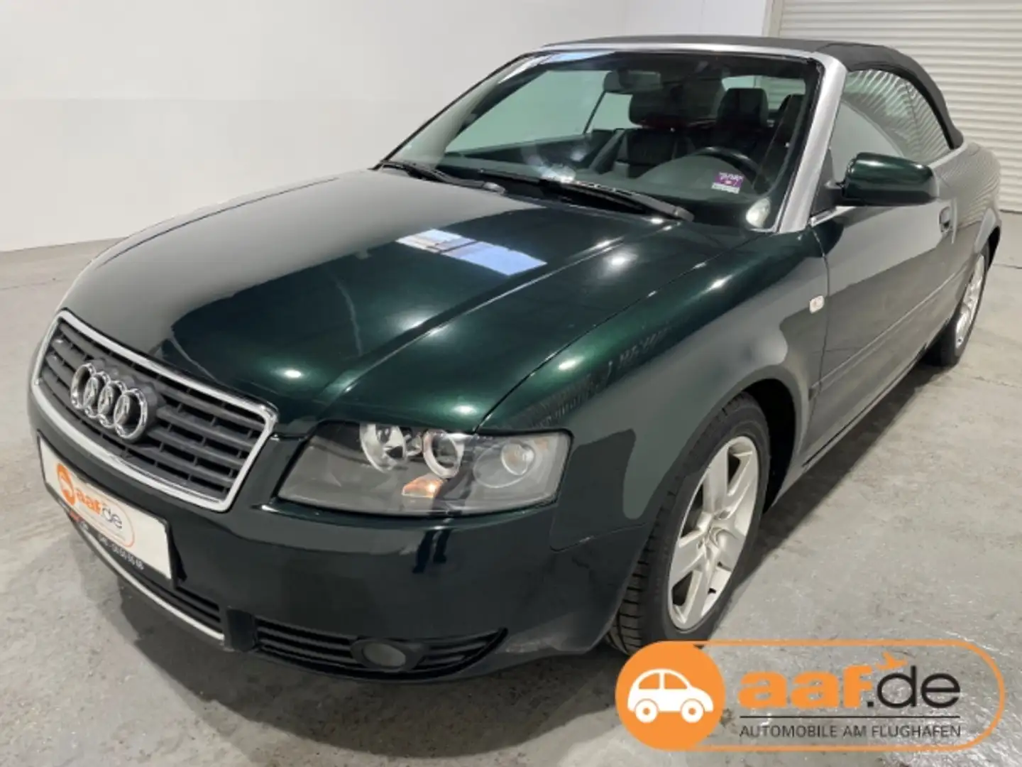 Audi A4 Cabriolet 1.8 T Leder Navi PDC Sitzheizung Зелёный - 1