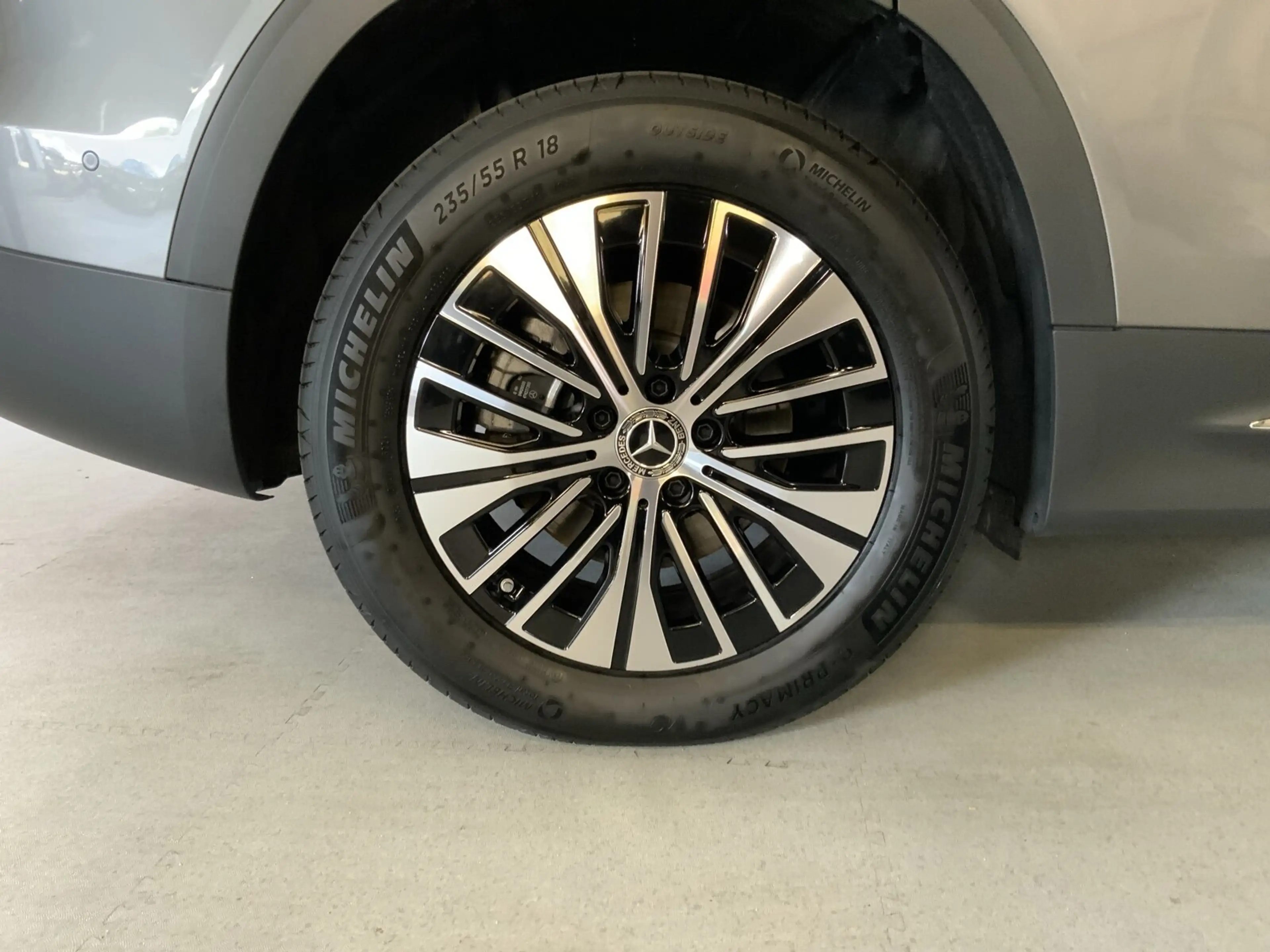Mercedes-Benz EQB 300 EQB 300 4MATIC  Progressive Navi/Pano.-Dach/Klima — photo 8