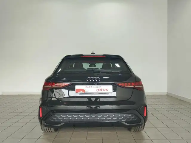 Audi A3 view 5