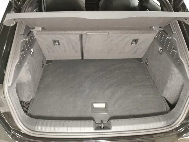 Audi A3 view 9